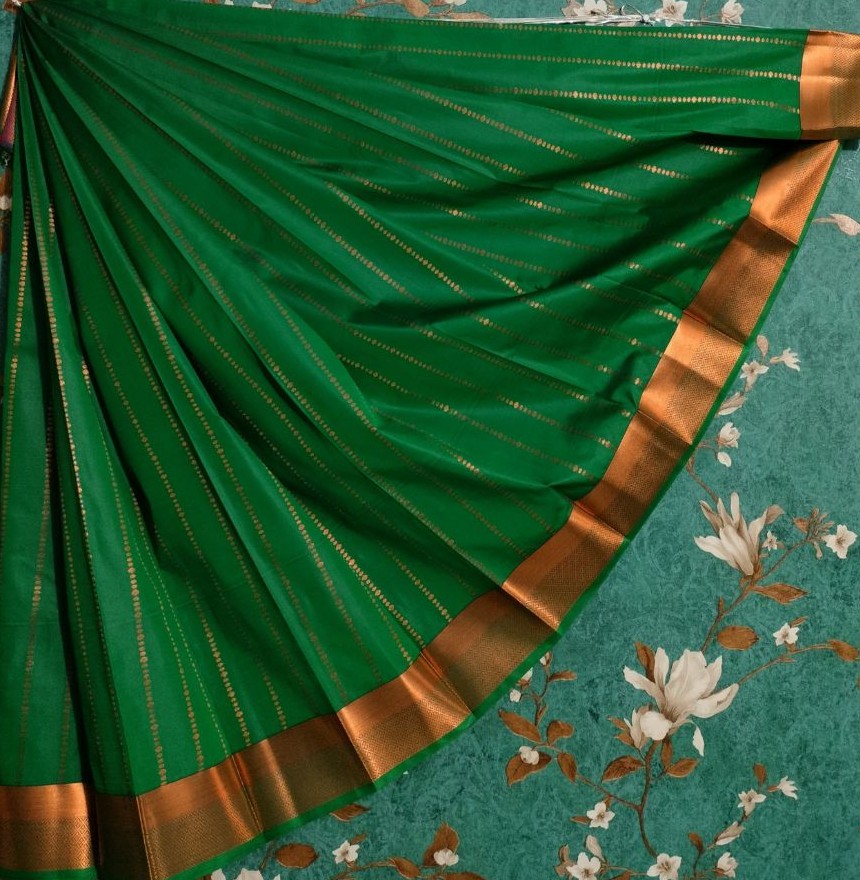 Fancy Soft Silk Green Star Buttas - 3