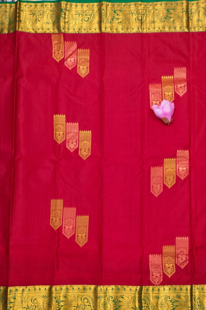 Beautiful Handwoven Red and Green Silk Saree with Gold Zari