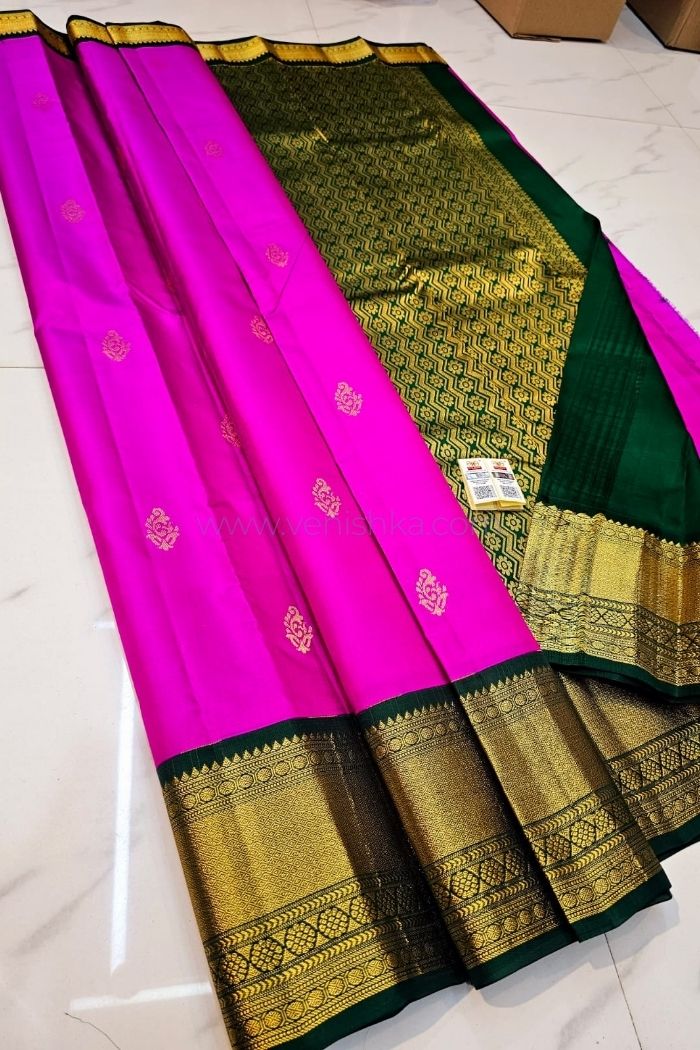 Magenta Kanjivaram Silk Saree with Green Pallu and Korvai Border