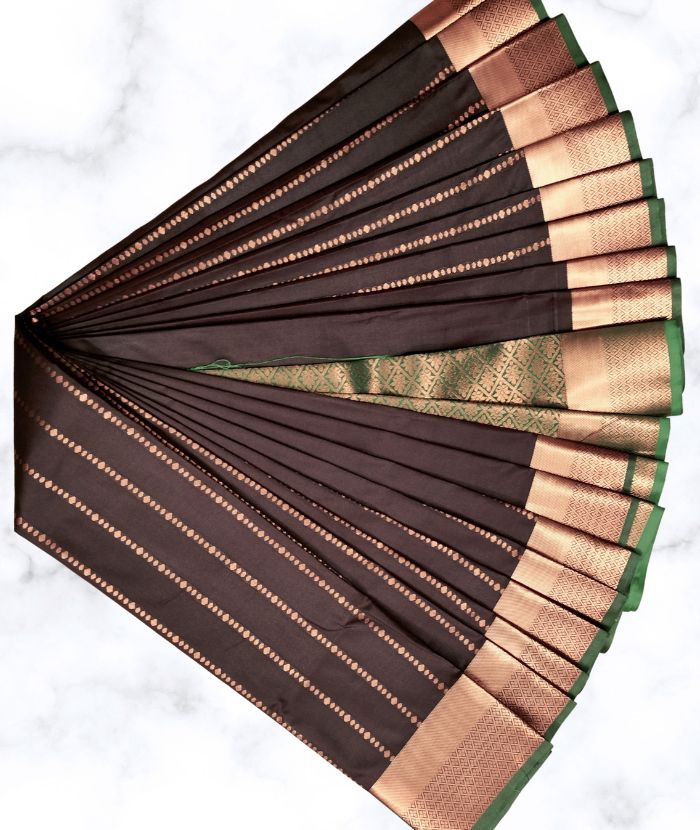 Fancy Soft Silk Dark Brown Star Buttas - 4