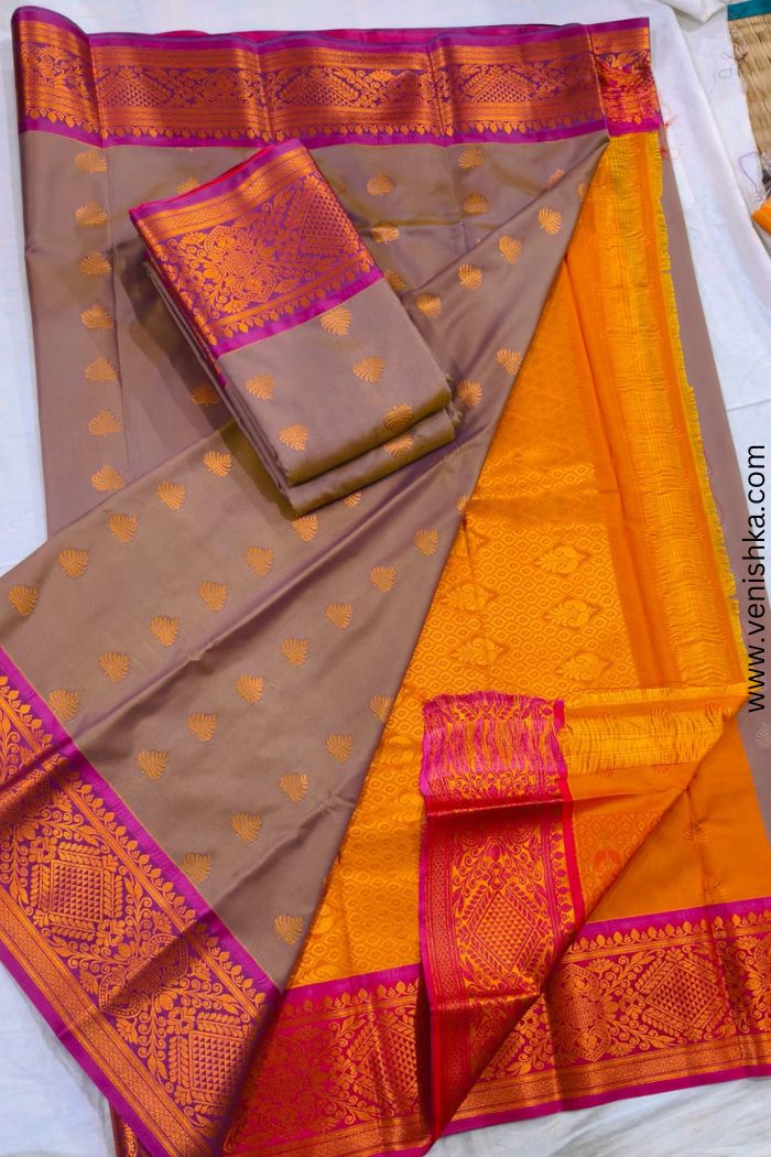 Kanchipuram Silk Saree_Mocha Beige with Magenta Border and Goldeiolet-Gold Pallu