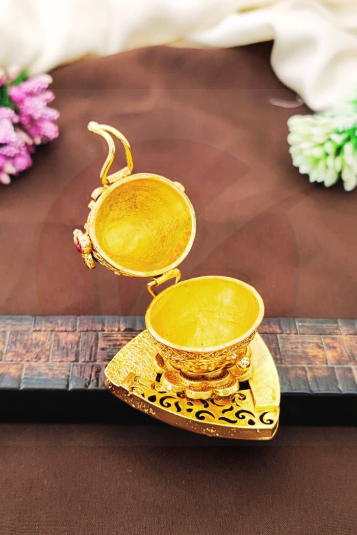 Kalash Kumkum Box Brass Sindoor Box Kumguma Chimil