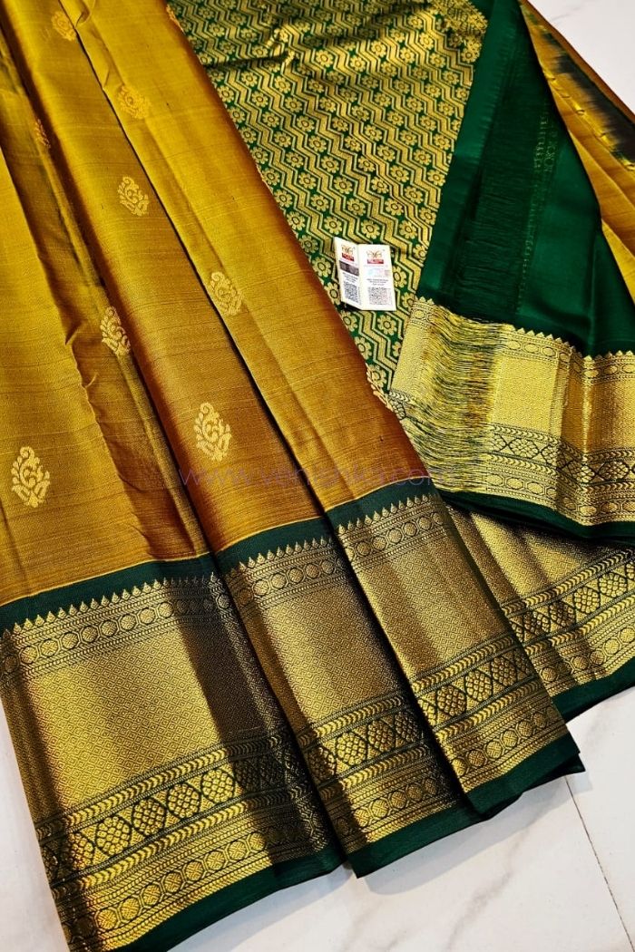 EVERGLADE BERRY - Pure Kanjivaram Silk Saree with Gold Zari