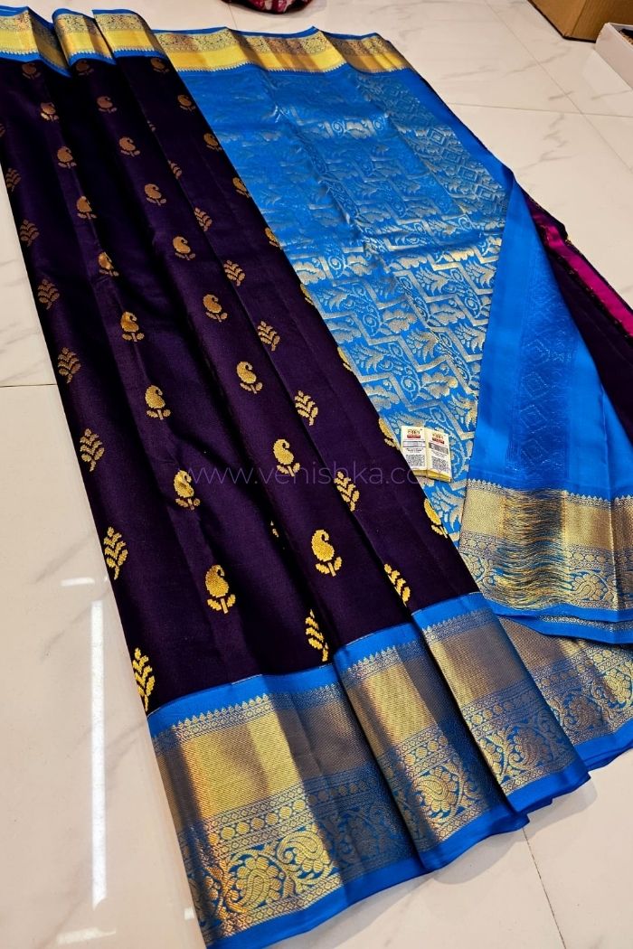 Elegant Purple Kanjivaram Silk Saree with Sky Blue Pallu Korvai Border