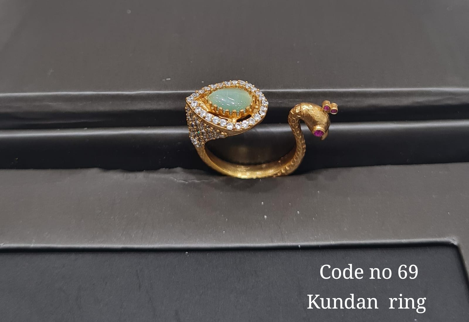 Kundan finger ring 00129 - 3