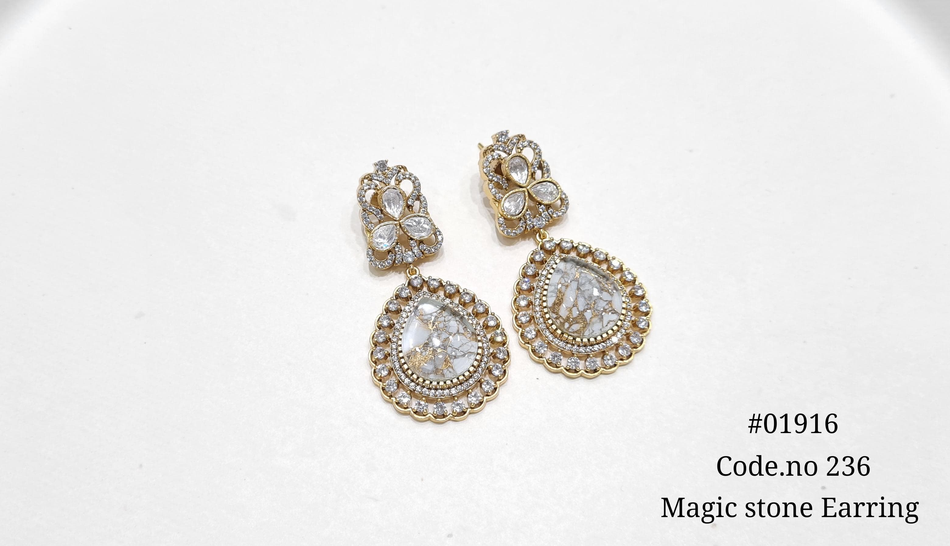 Magic earrings 01916 - 3