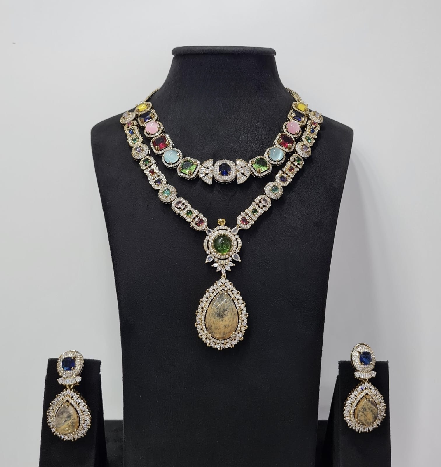 Sabyasachi Necklace 08438