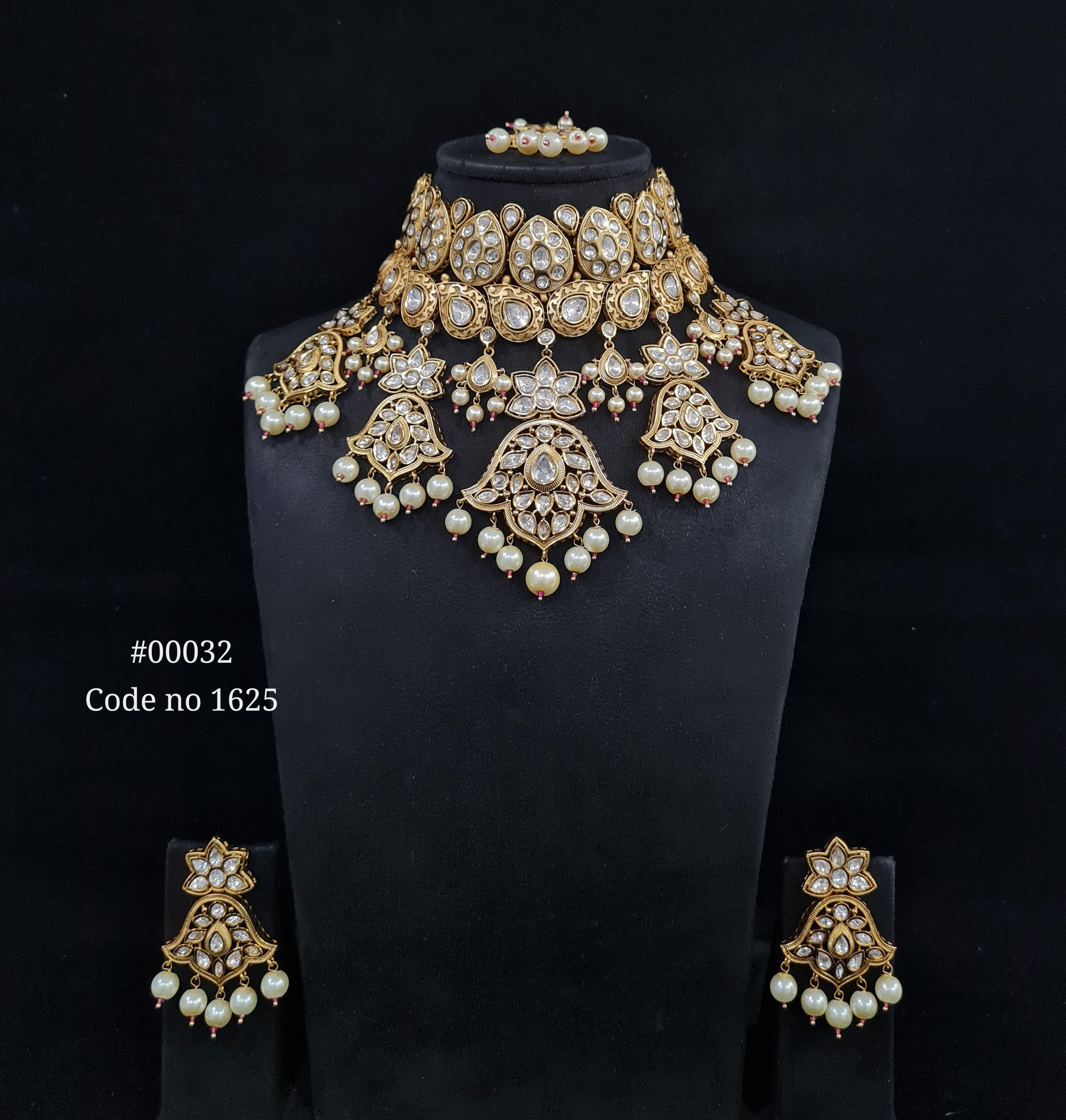 Kundan Necklace 00032 - 4