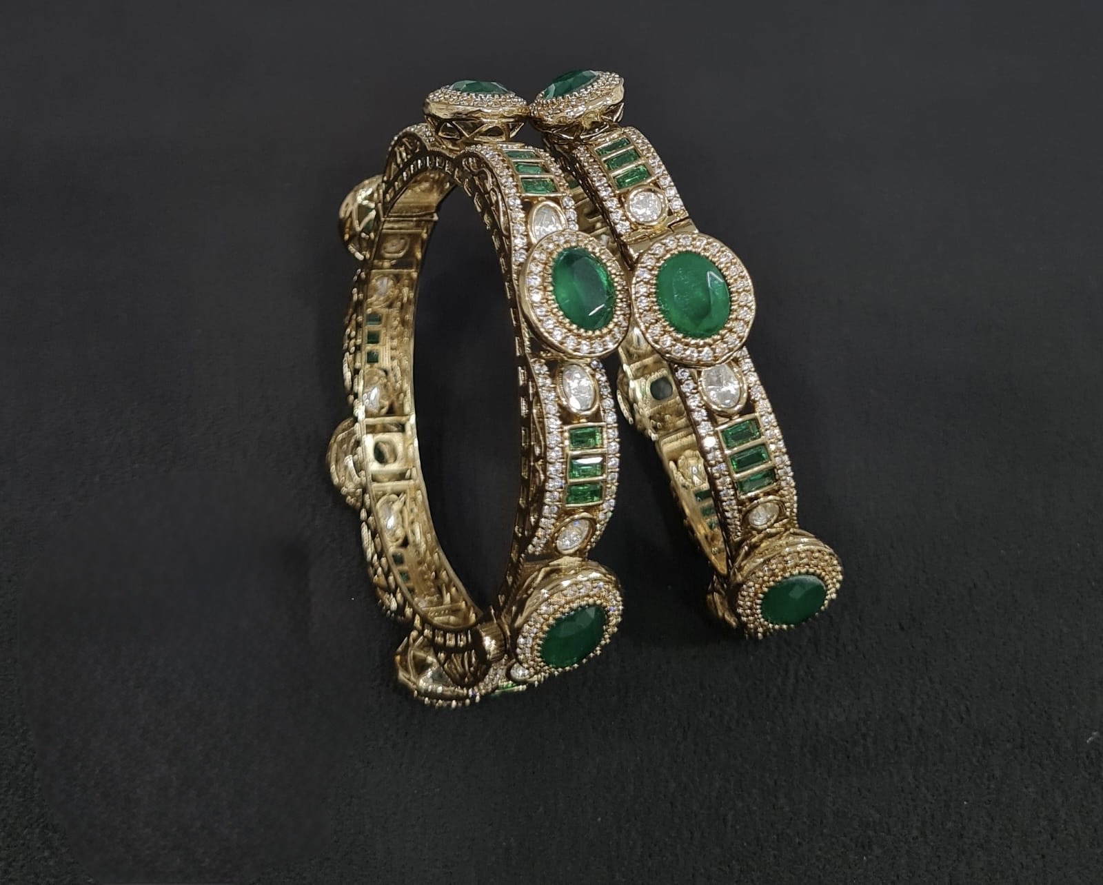 Kundan Bangle 08839 - 3