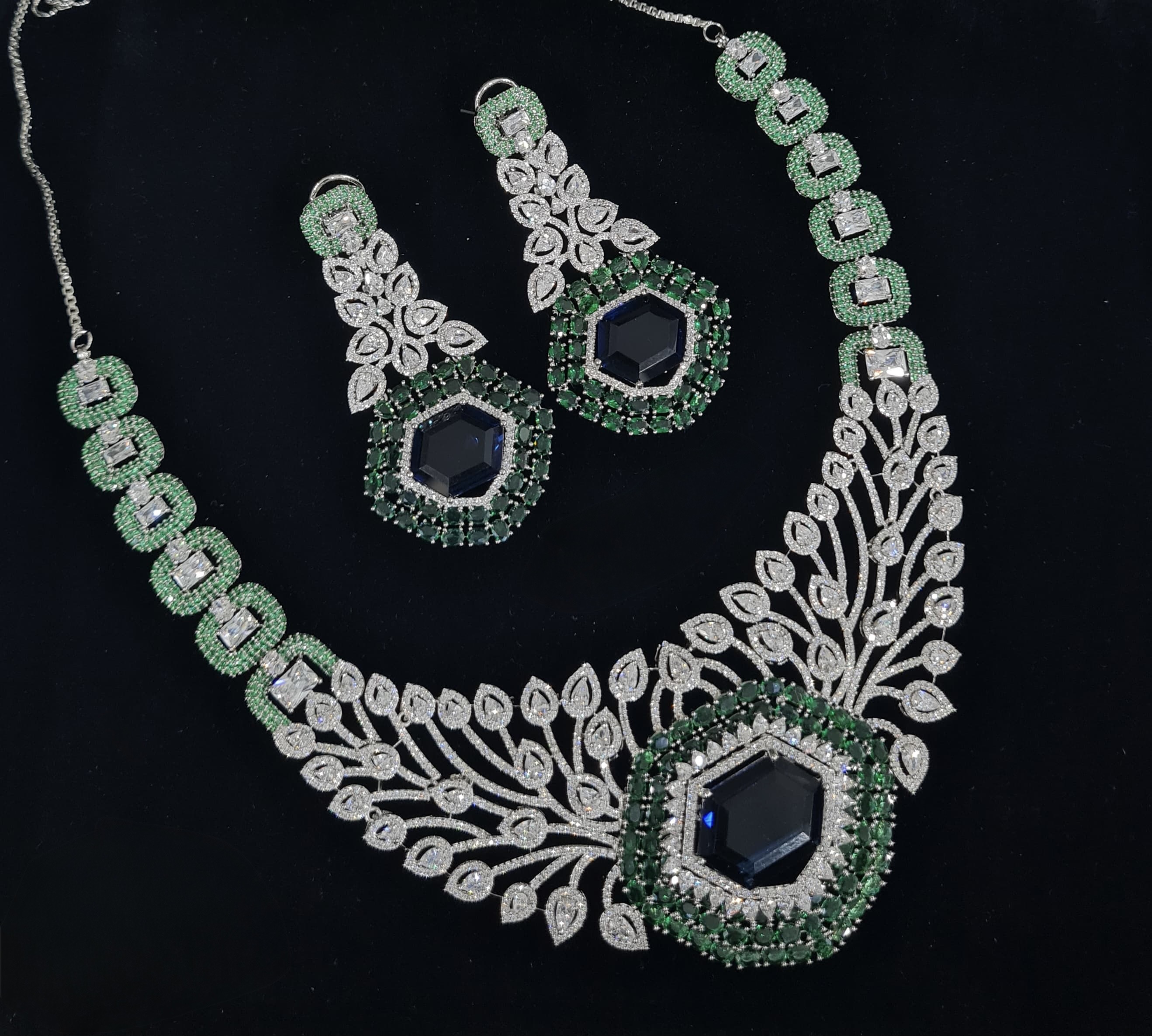 Cz Statement Necklace 06017 - 10