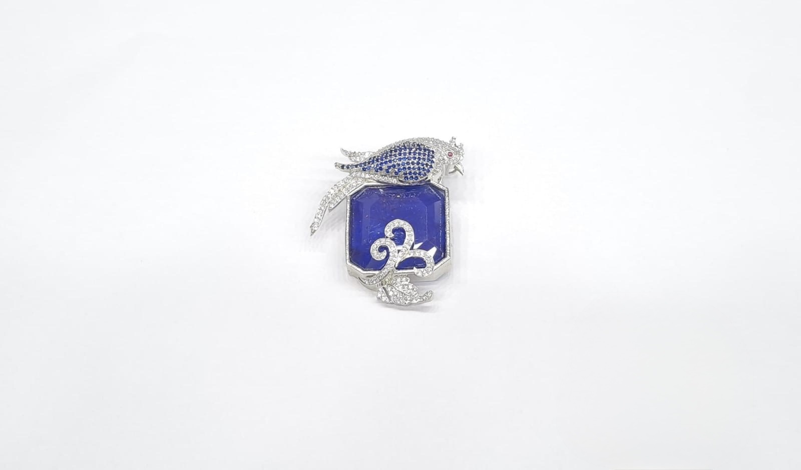 Regal Brooch 10635 - 13