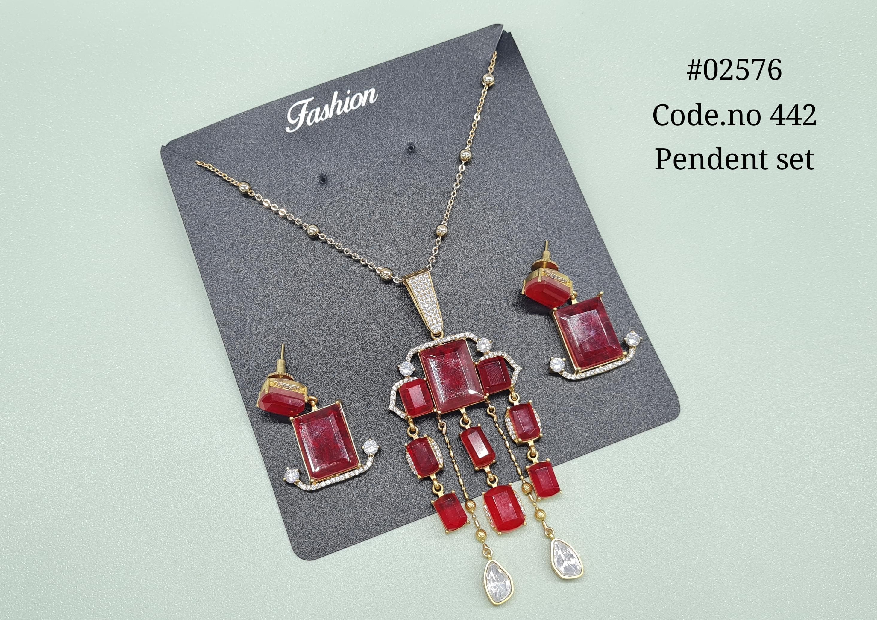 Kundan pendant 02576 - 5