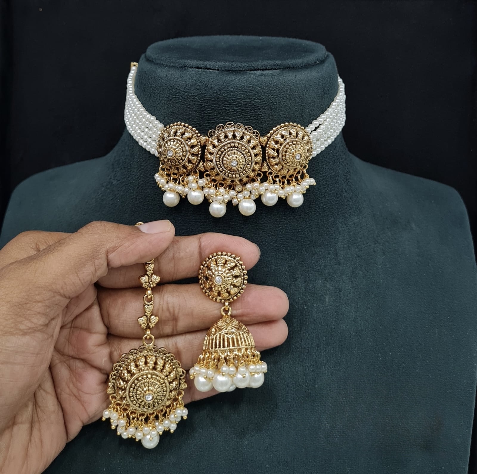 Antique Choker 03207 - 3