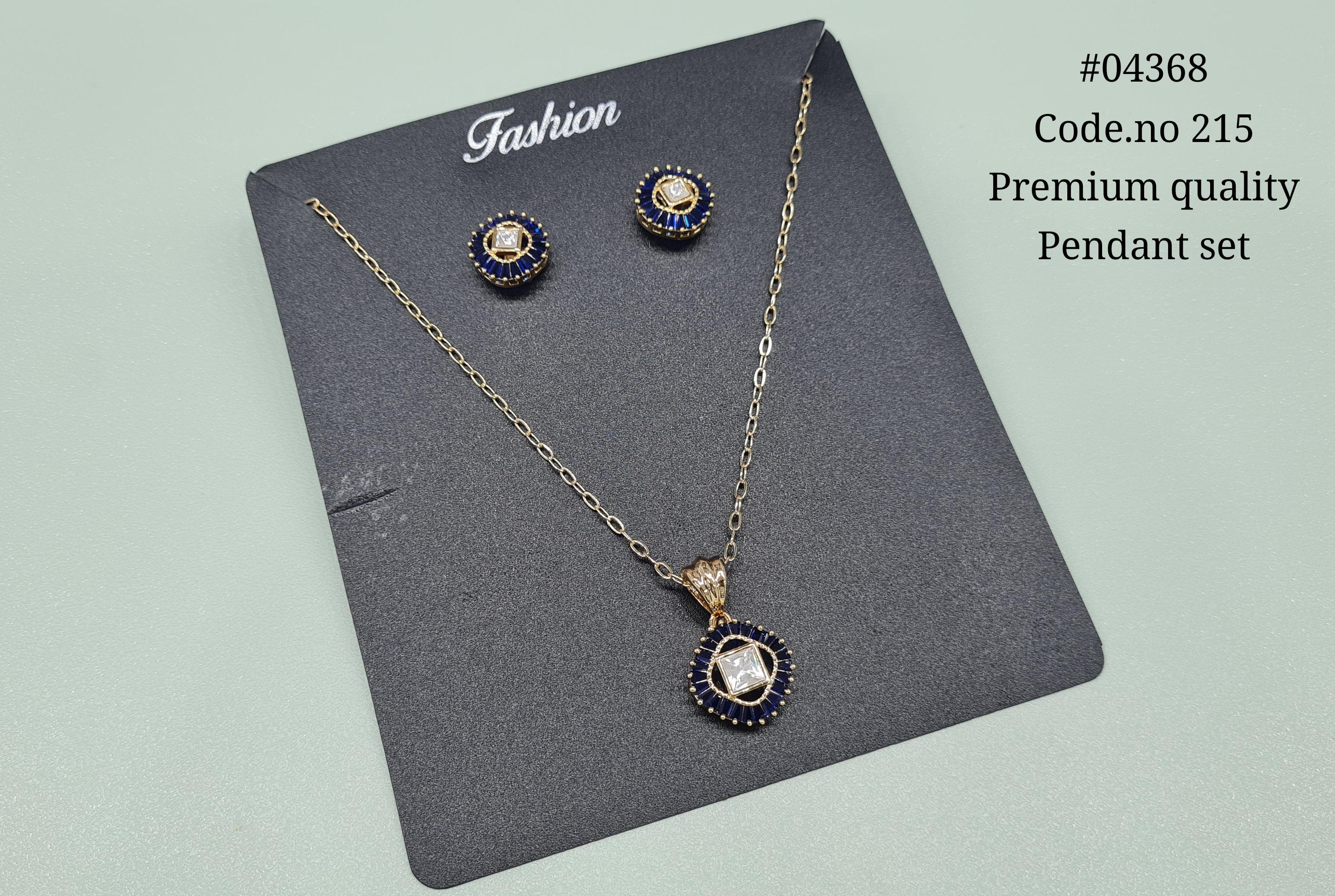 Kundan Pendant 04368