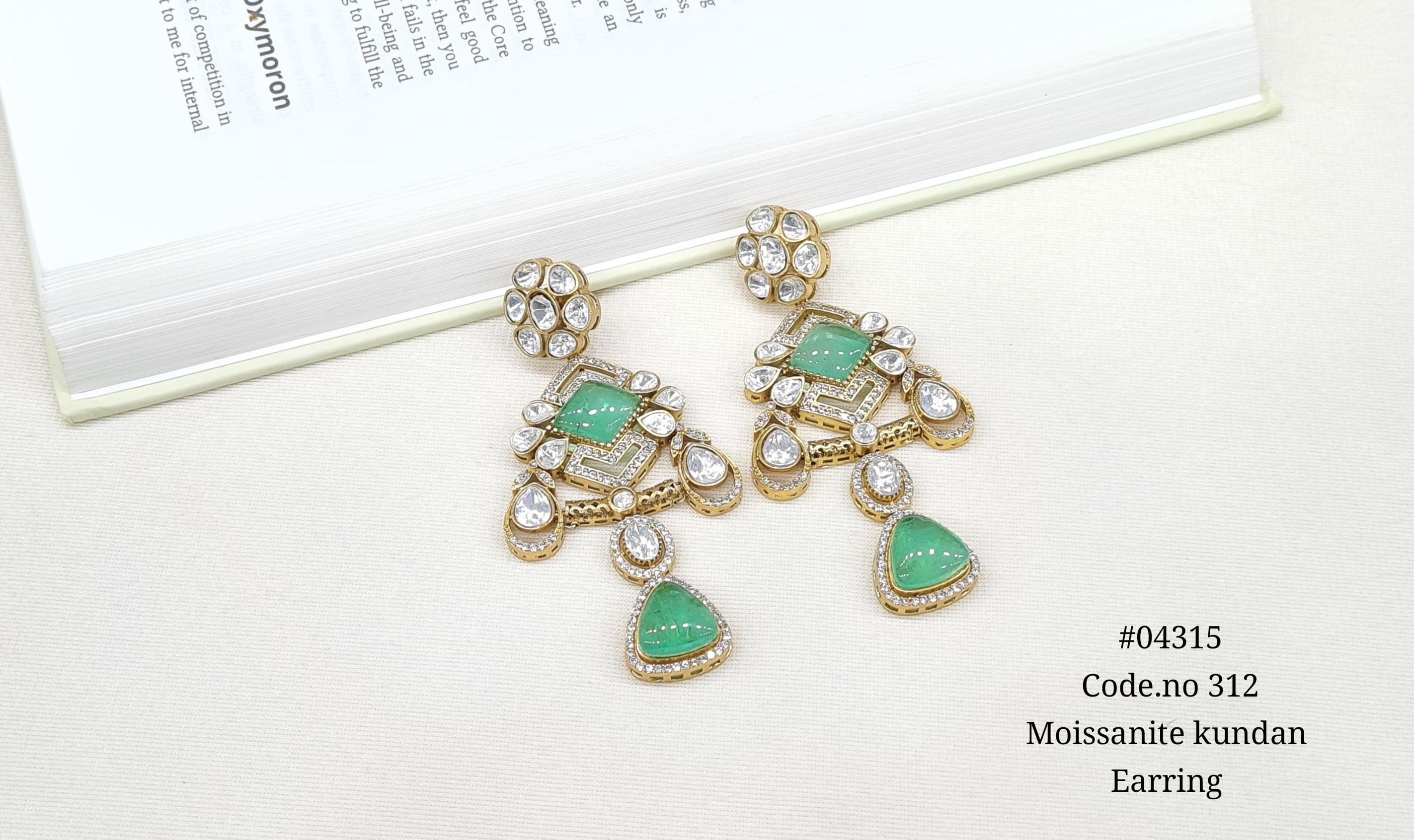 Kundan Earring 04315