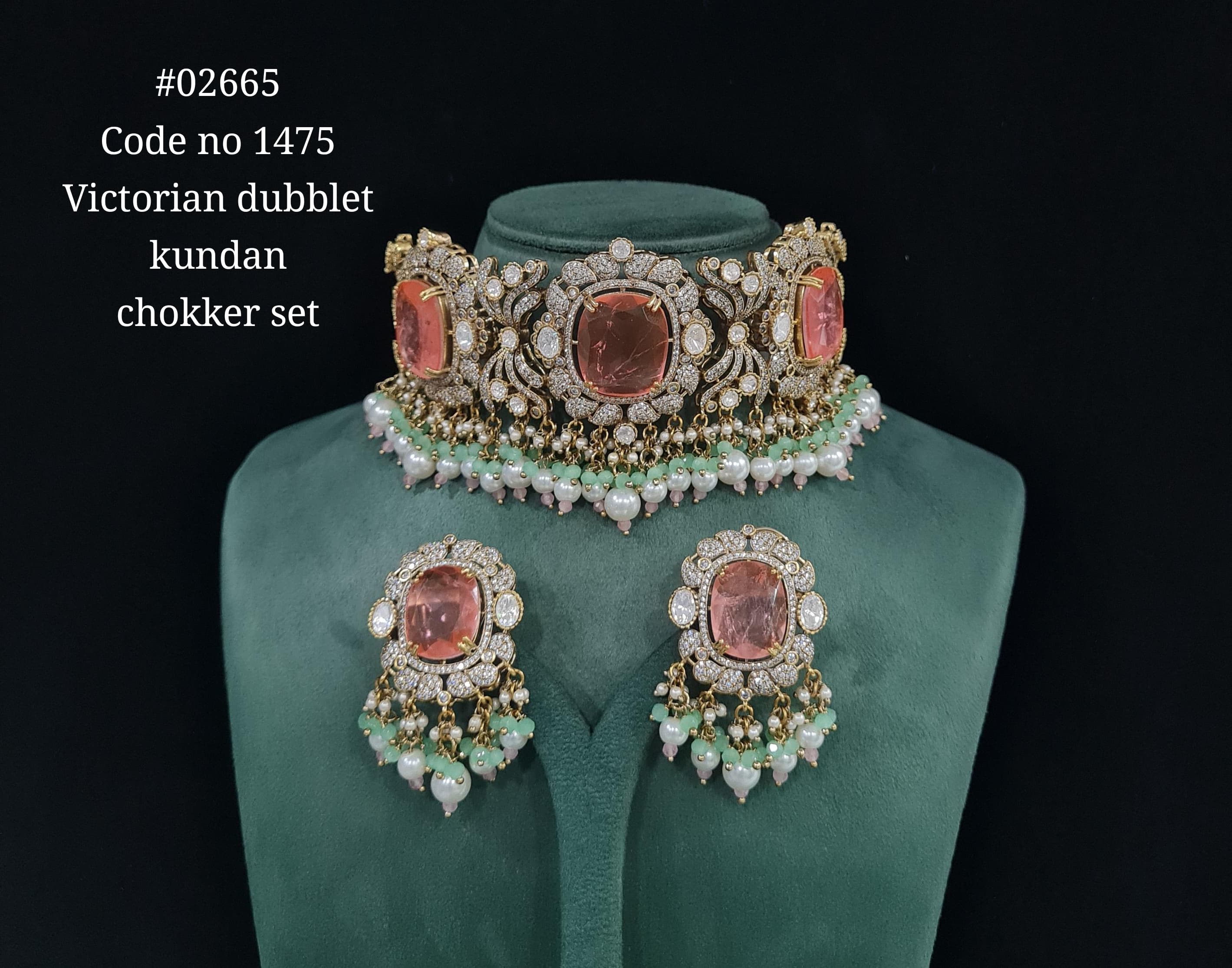 Victorian Kundan Choker 02665 - 12