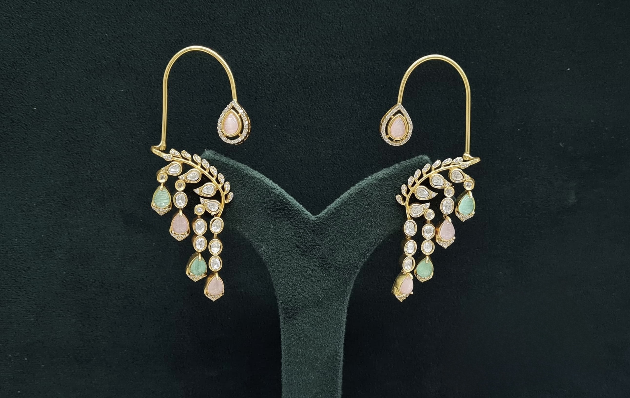 Moissanite Earcuff 08563