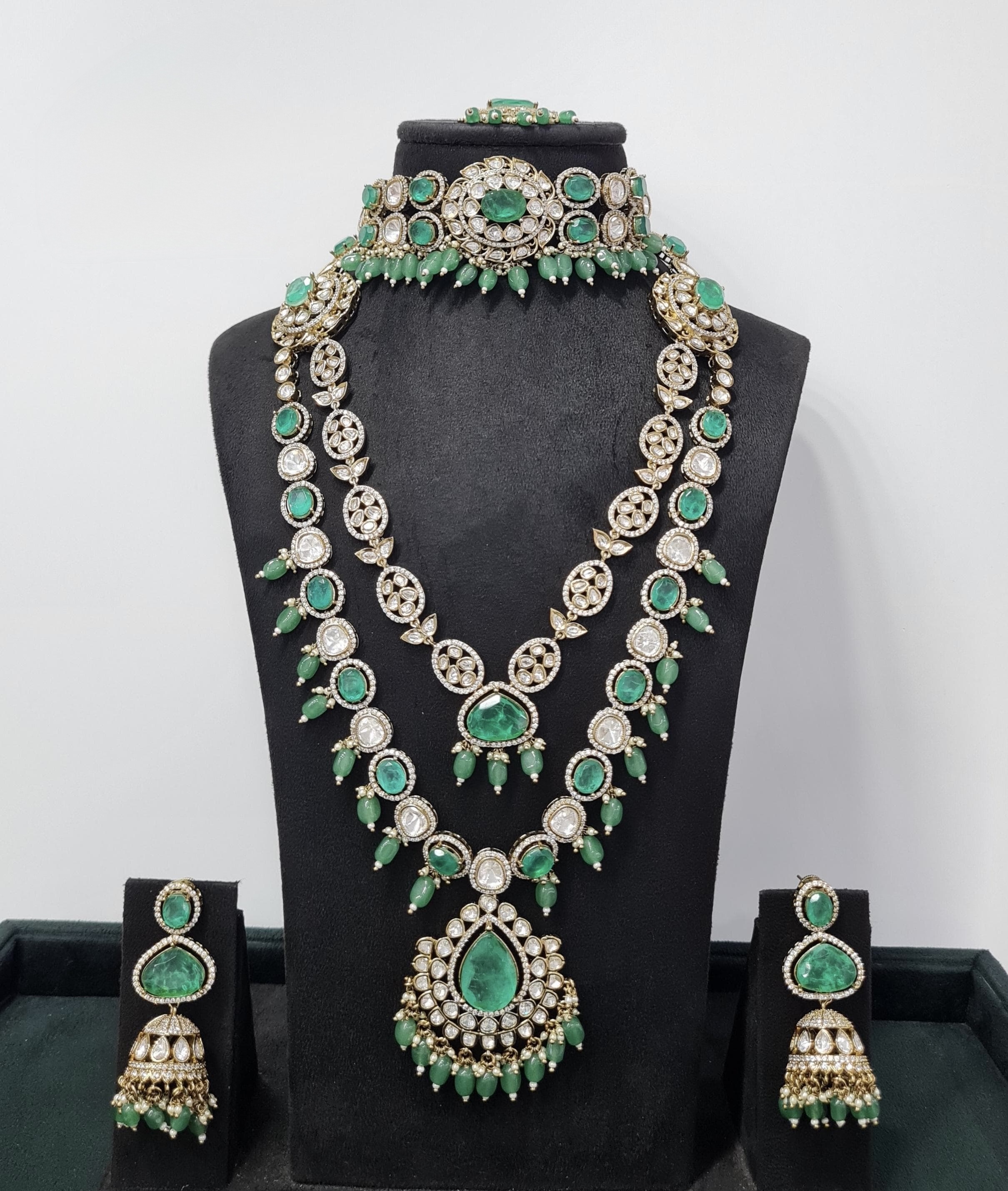 Kundan Bridal 08334