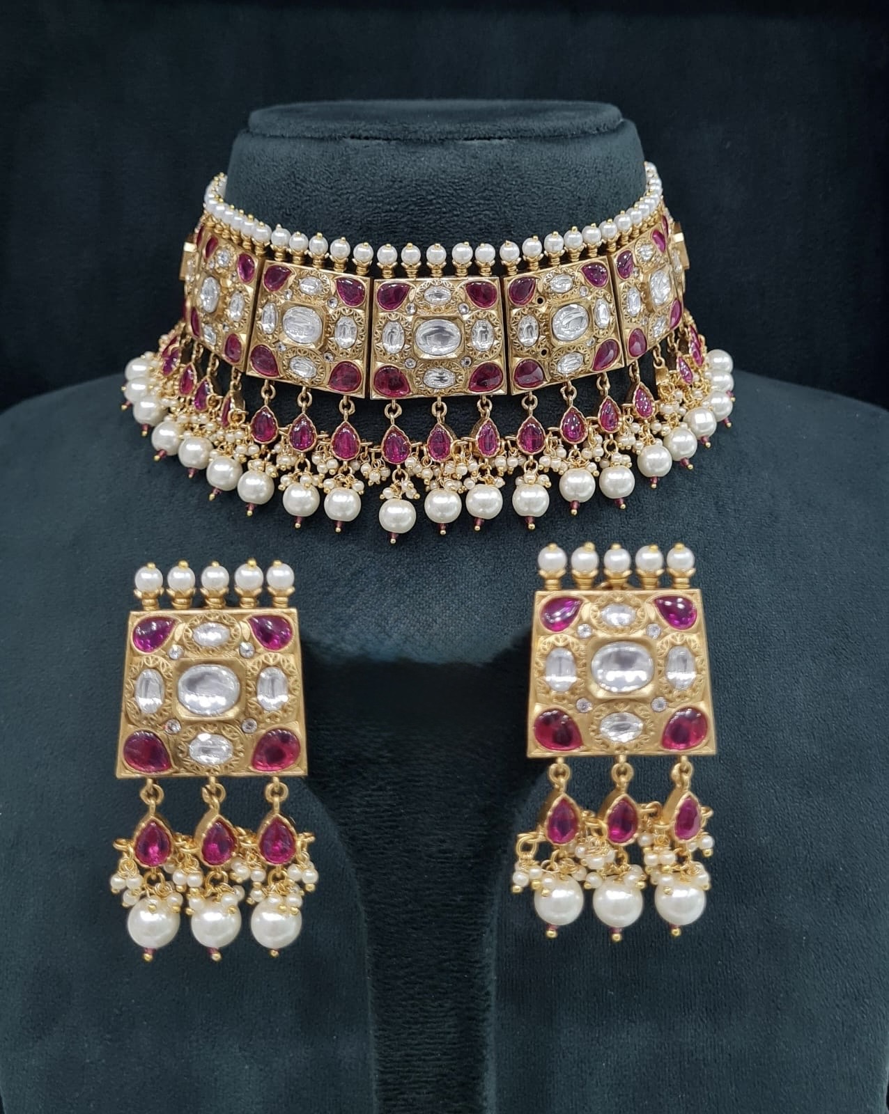 Sabyasachi Choker 05749 - 3
