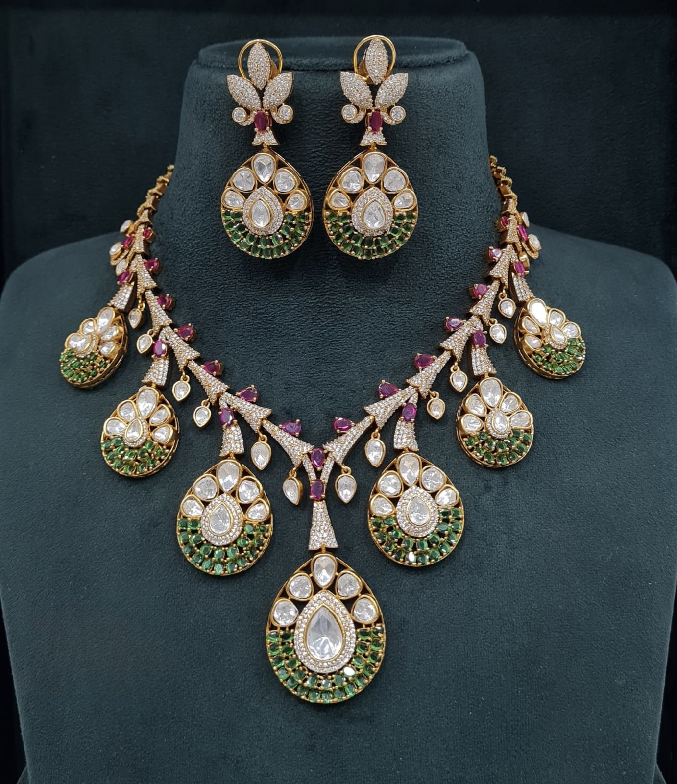 Strawberry Necklace 08127 - 3