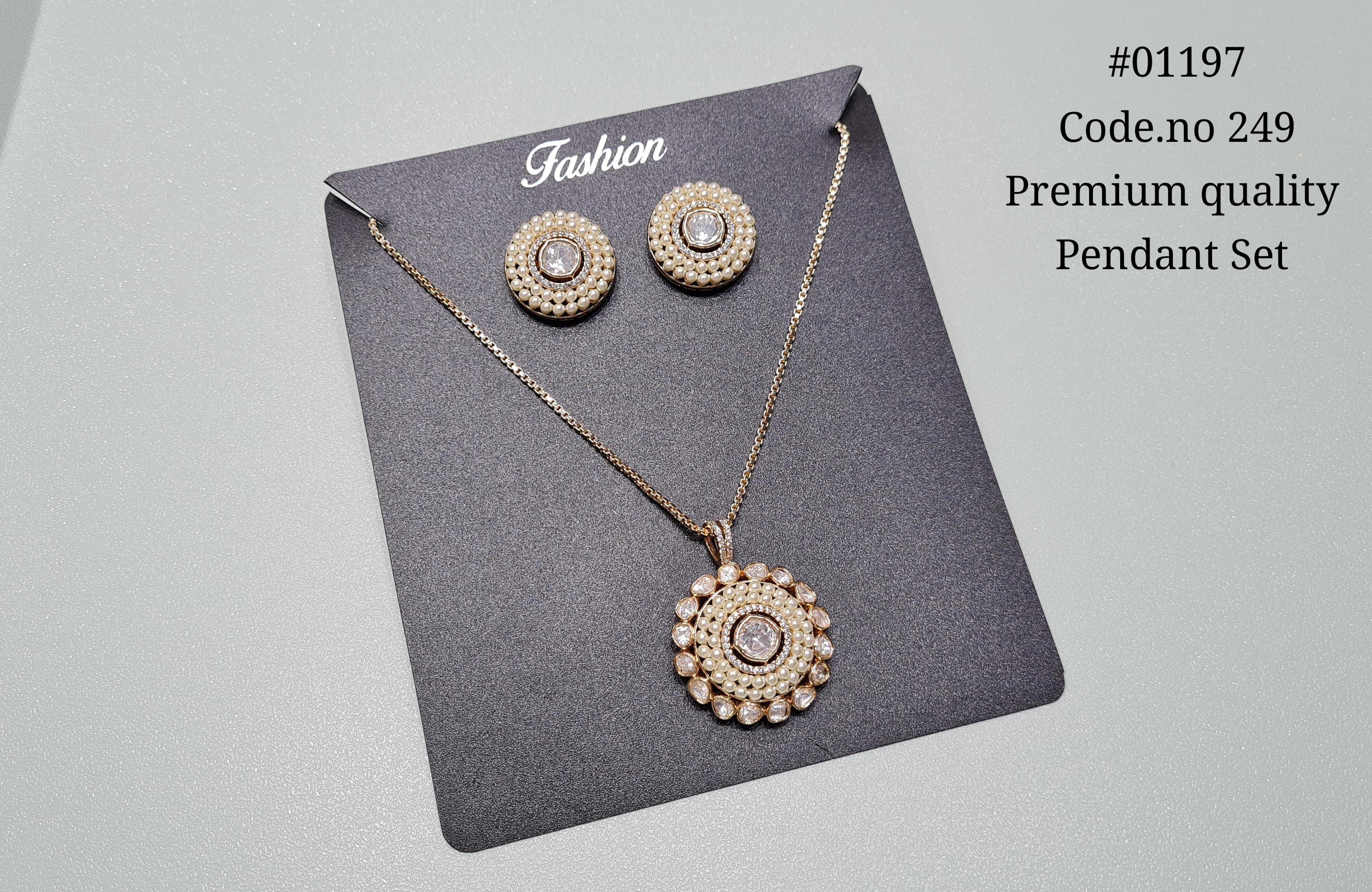 Kundan Pendant Set 01197 - 5