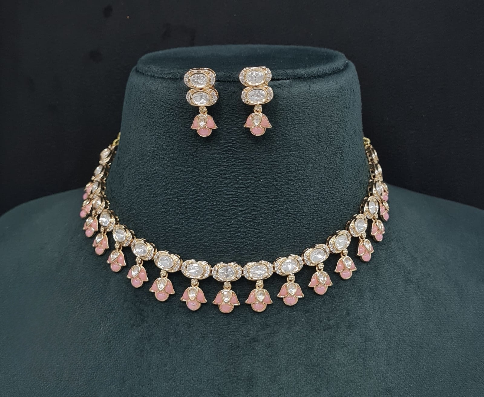 Kundan Necklace 08944 - 4