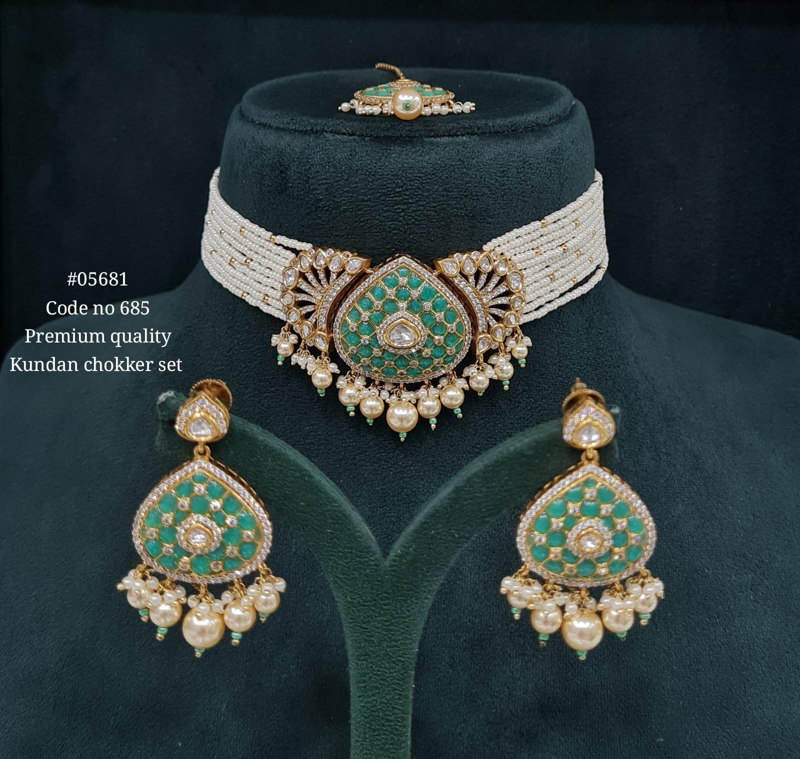 Kundan Choker 05681 - 3