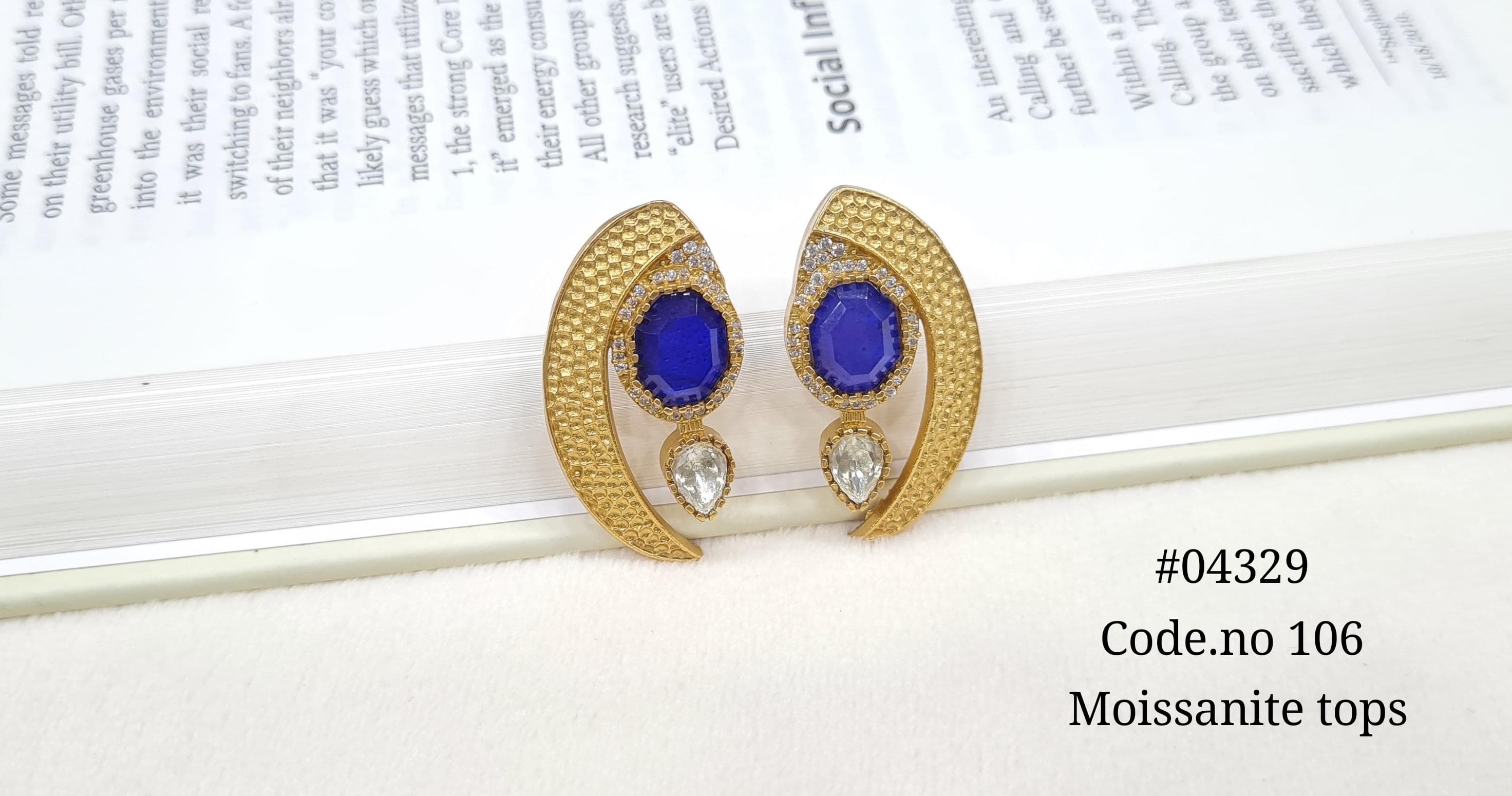 Kundan Tops 04329 - 7