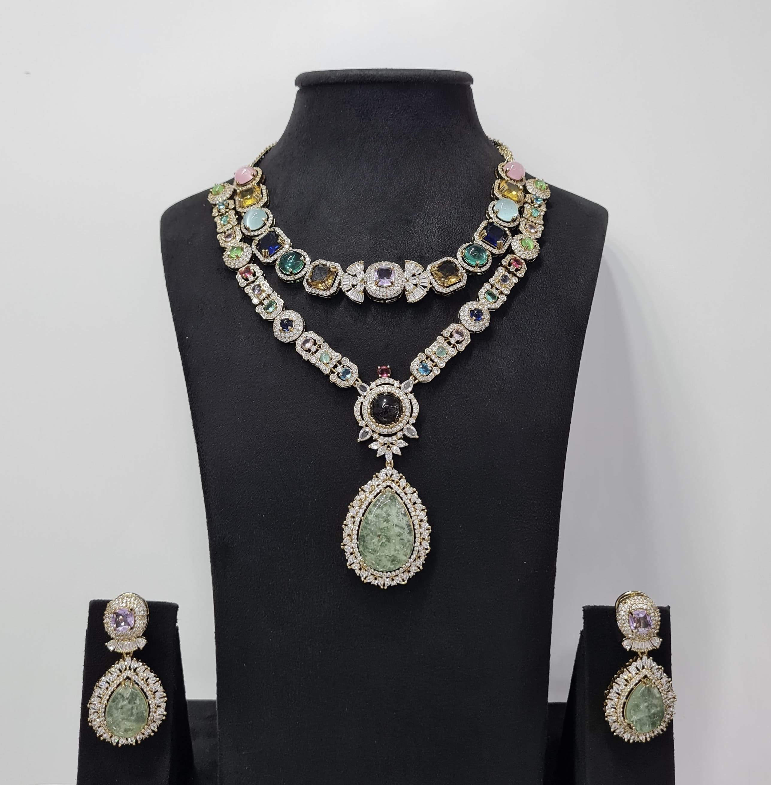 Sabyasachi Necklace 08438 - 6