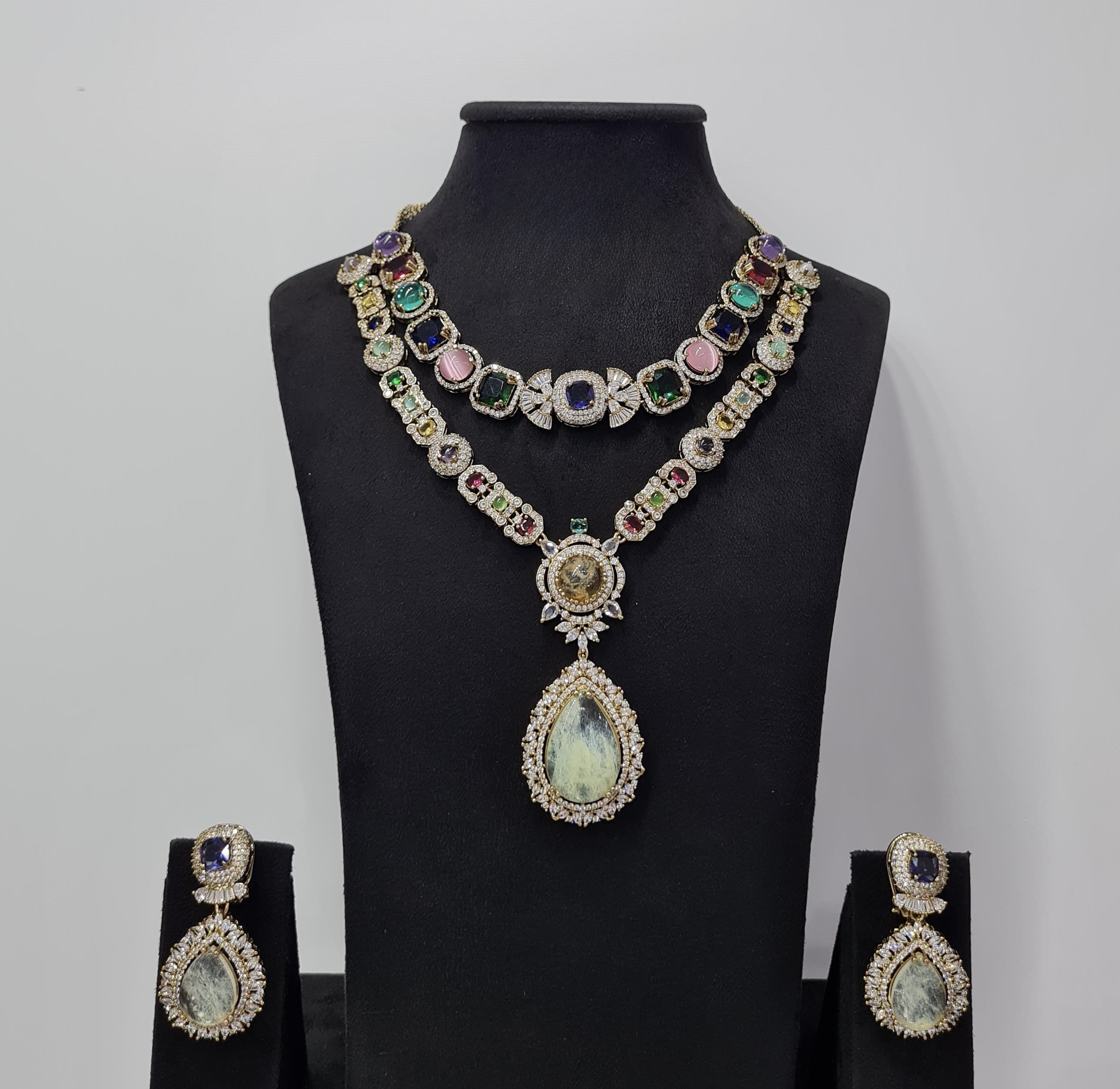 Sabyasachi Necklace 08438 - 5