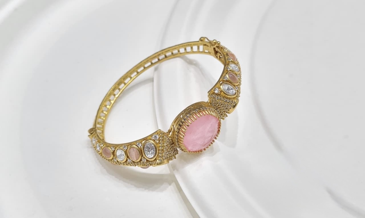 Kundan Kada 03800 - 5