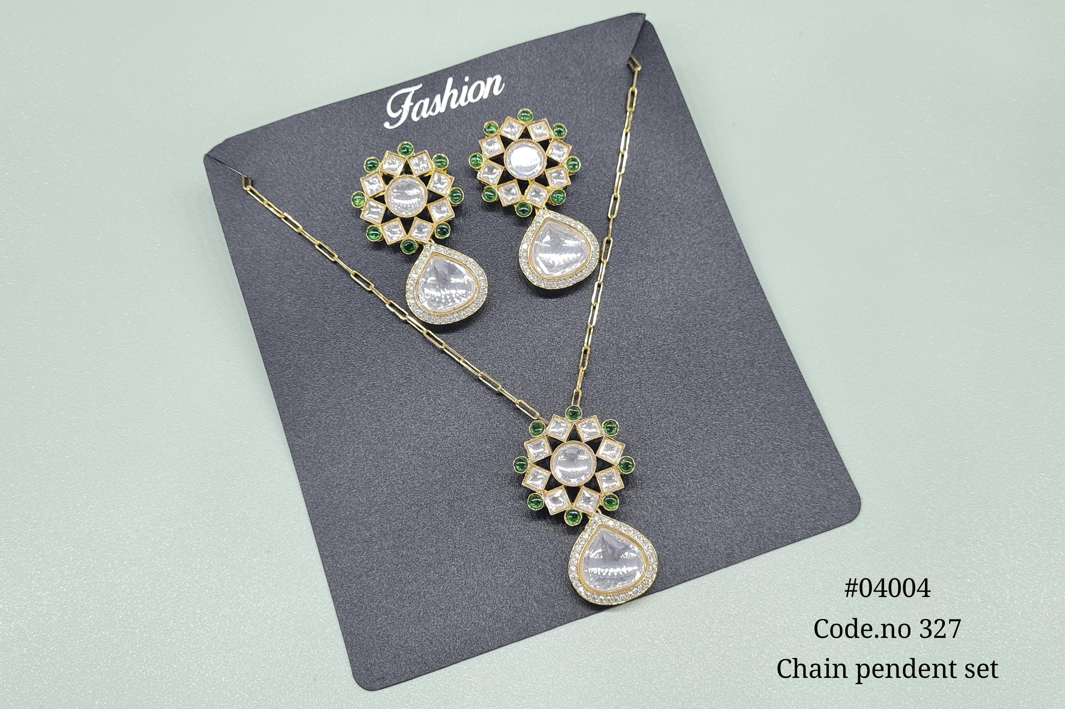 Kundan Pendant 04004 - 6