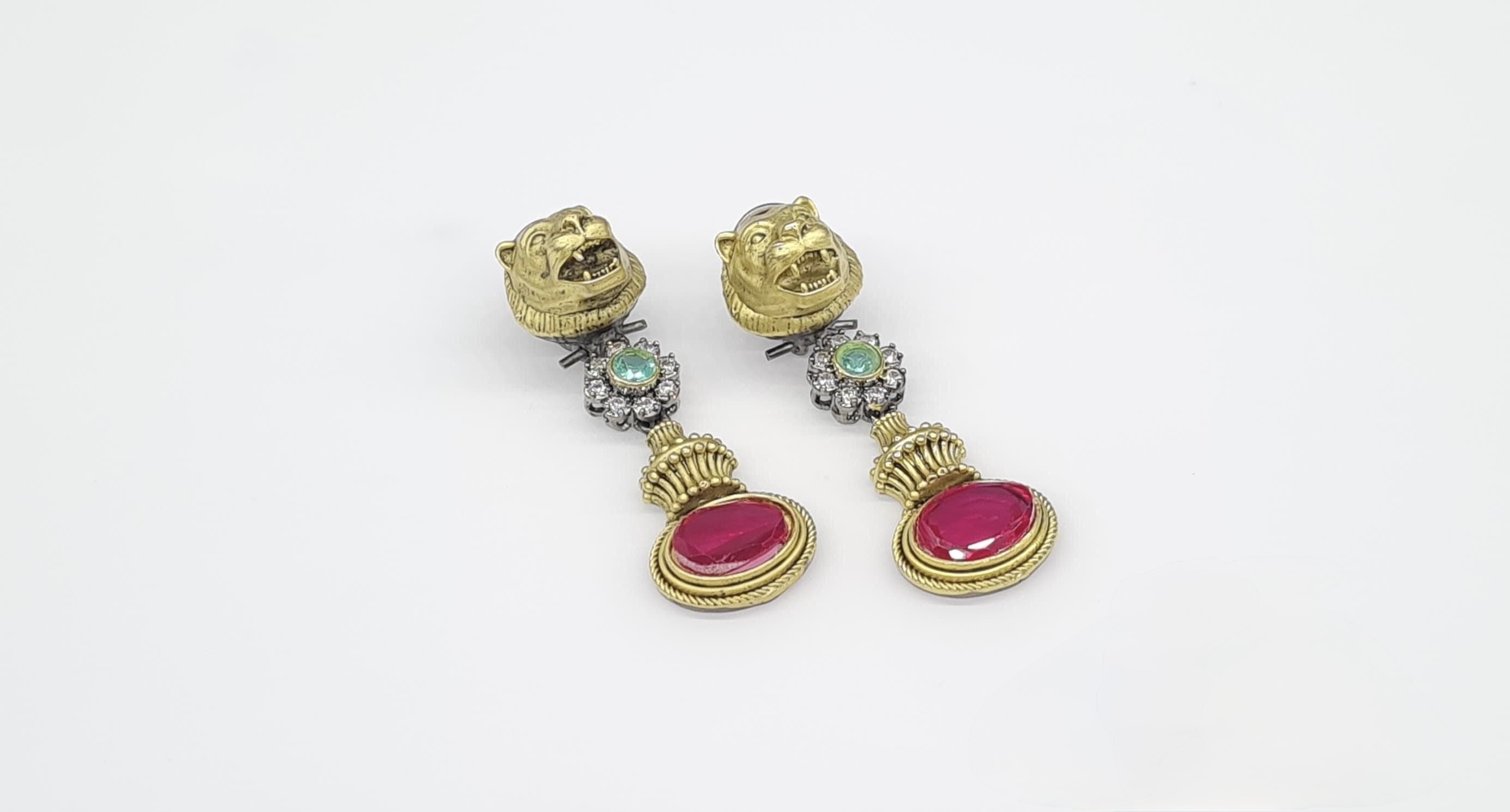 Sabyasachi Earrings 09413 - 6