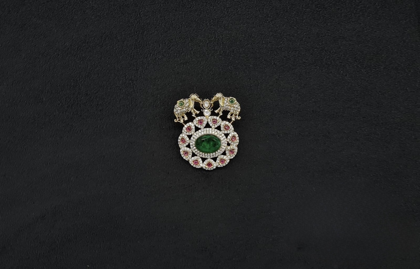 Kundan Brooch 11444 - 4