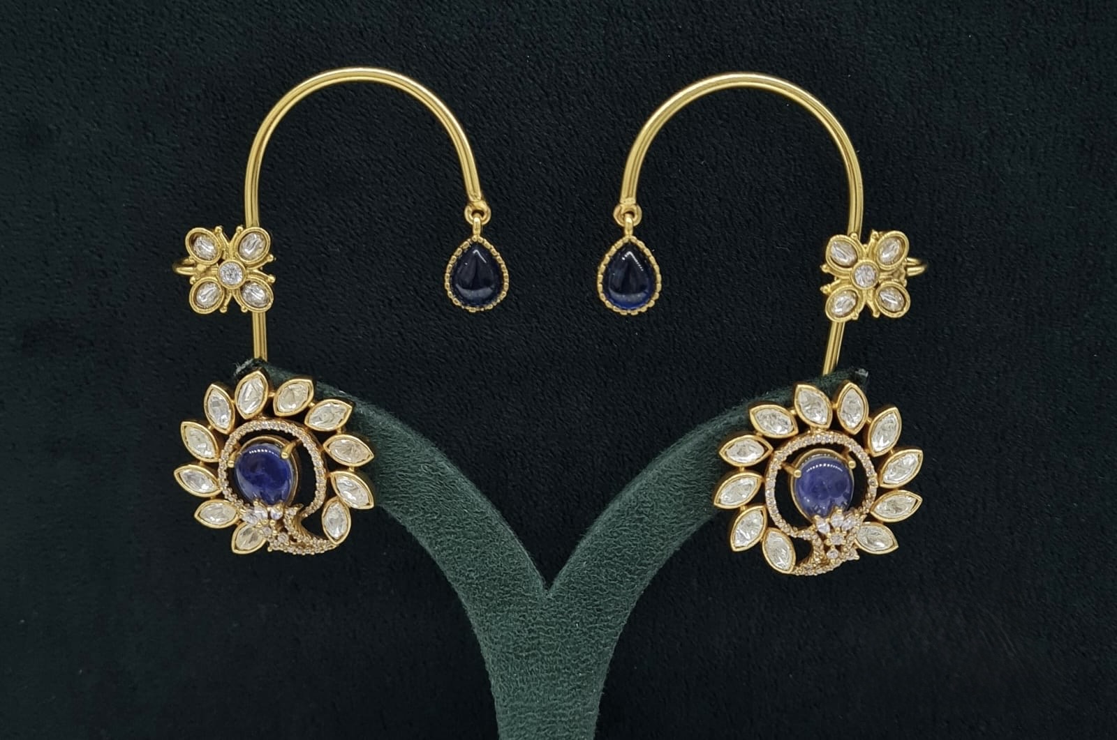 Kundan Earcuff 07567 - 8