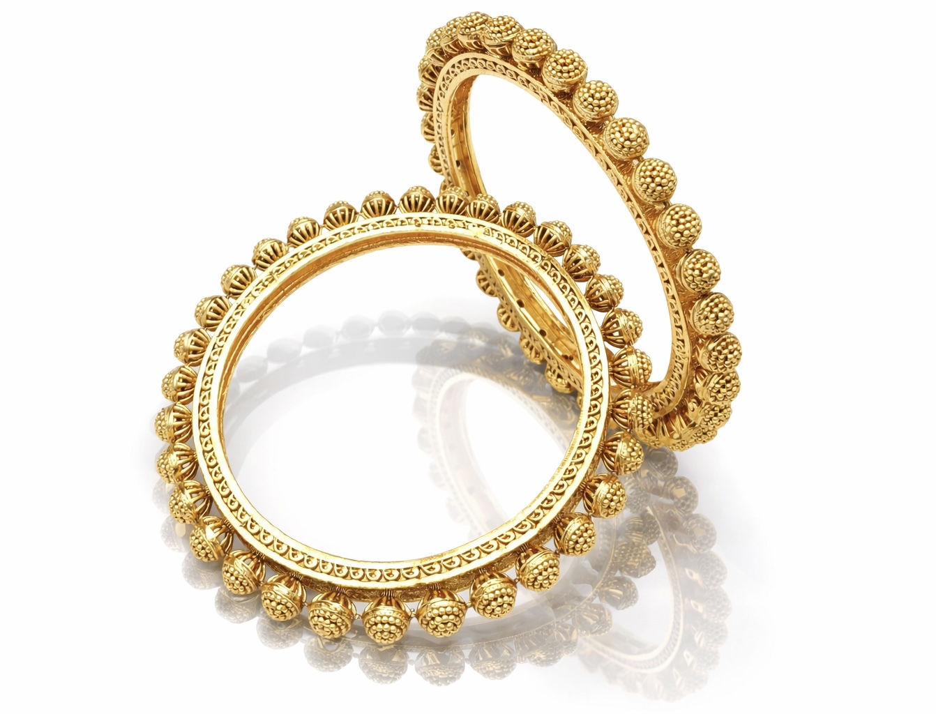 Antique Bangles 09586