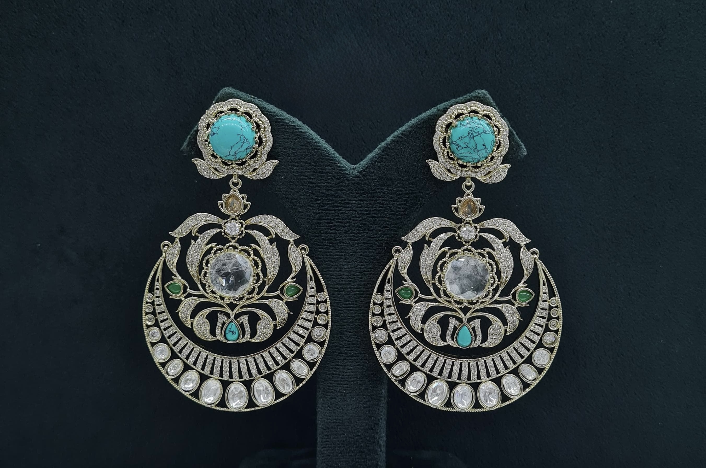 Sabyasachi Earrings 08408 - 5