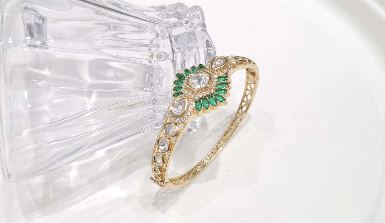 Kundan Kada 07672 - 5