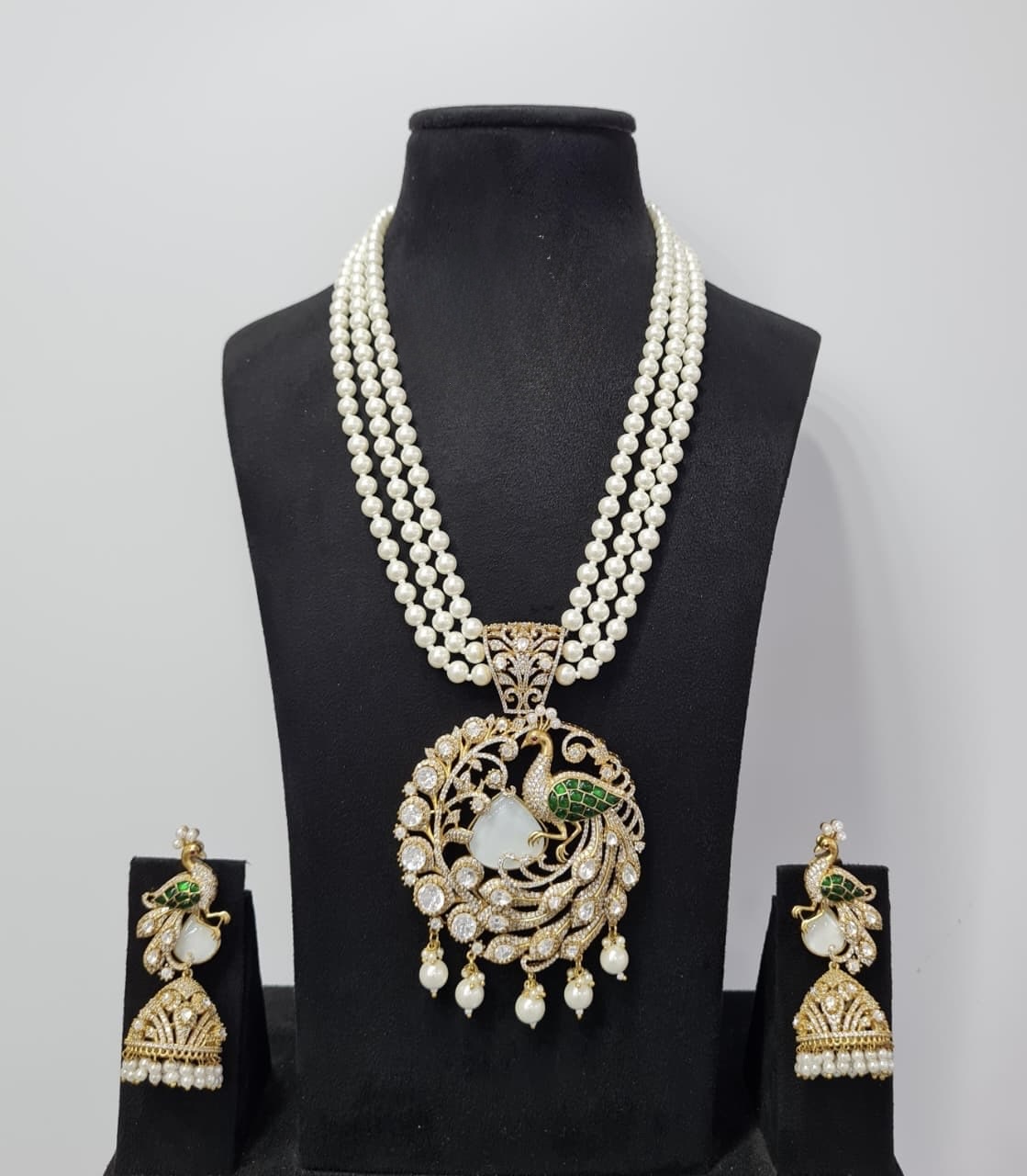 Kundan Pendant 07501 - 8