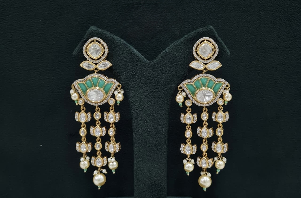Kundan Earrings 07641 - 6