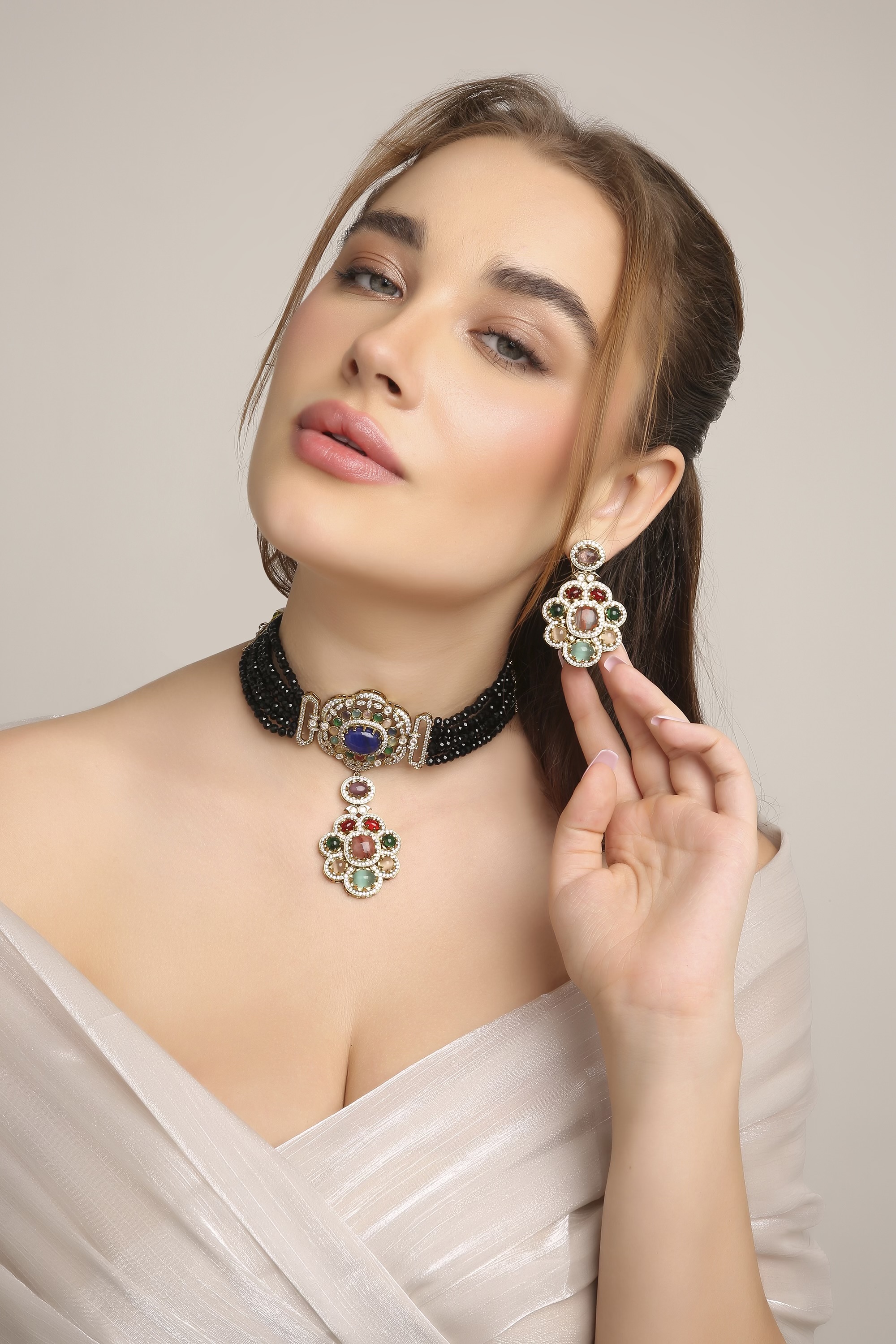 Sabyasachi Choker 10149 - 3