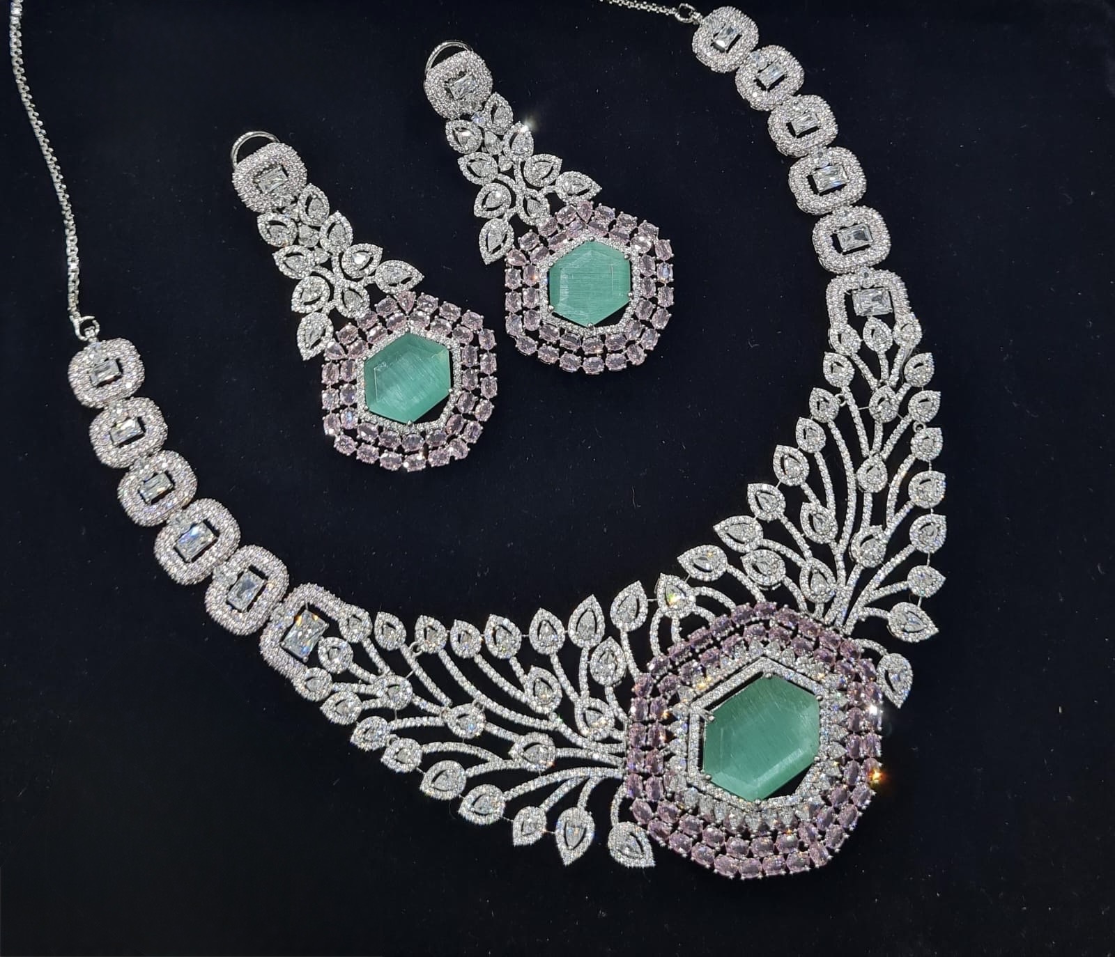 Cz Statement Necklace 06017