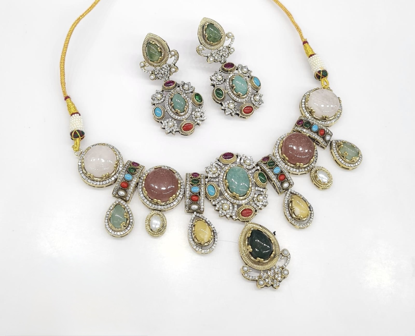 Sabyasachi Necklace 08651