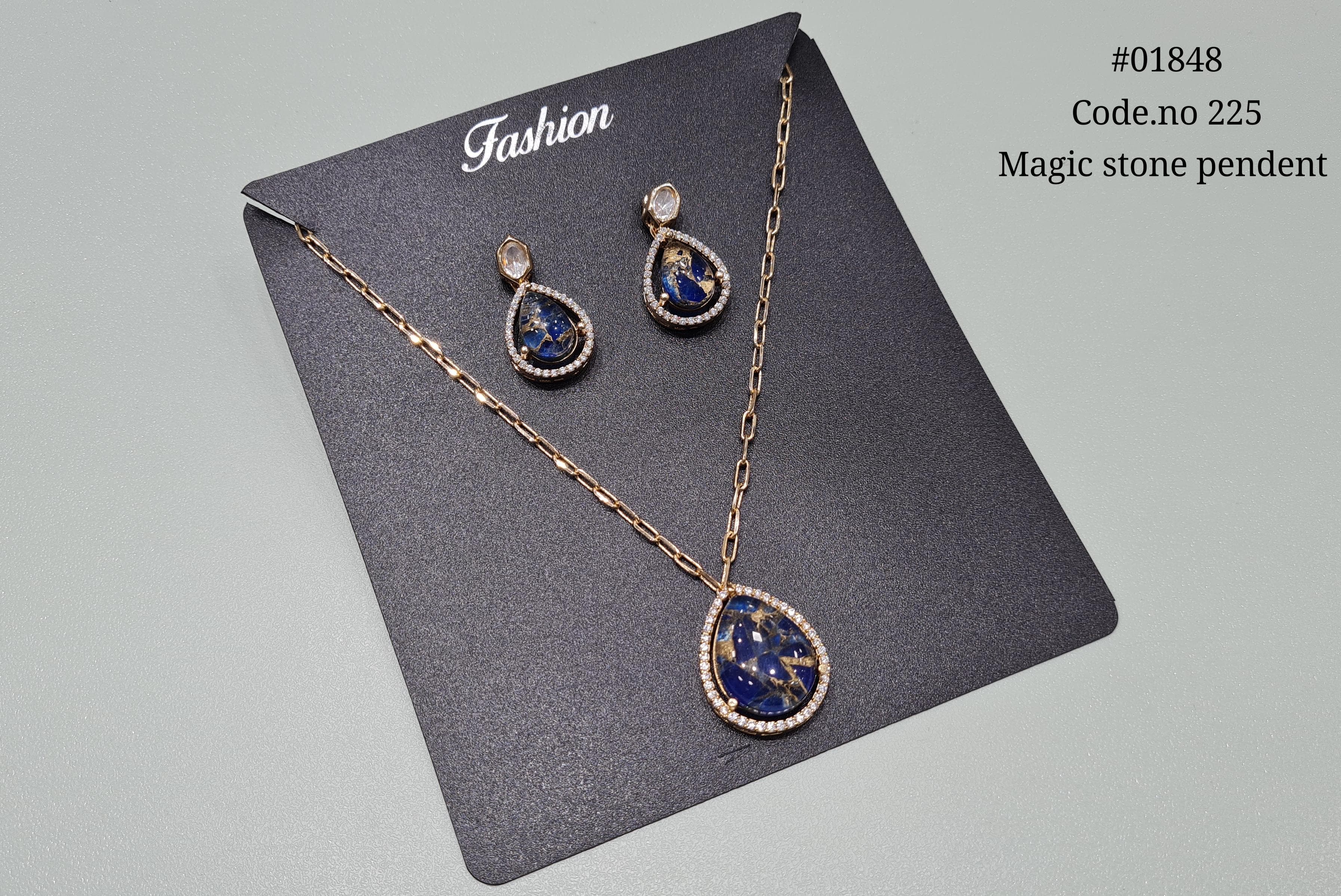 Magic Pendant 01846 - 4