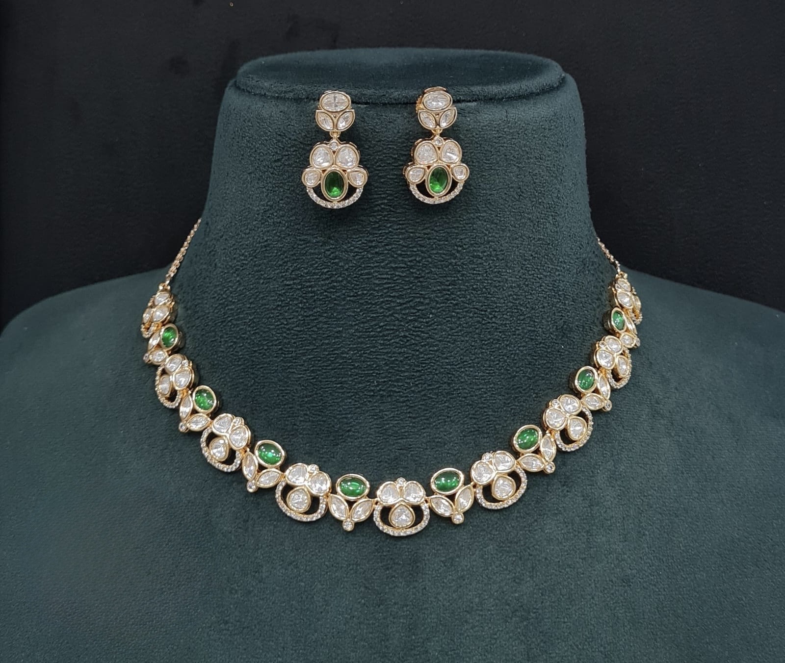 Kundan Necklace 08905 - 3