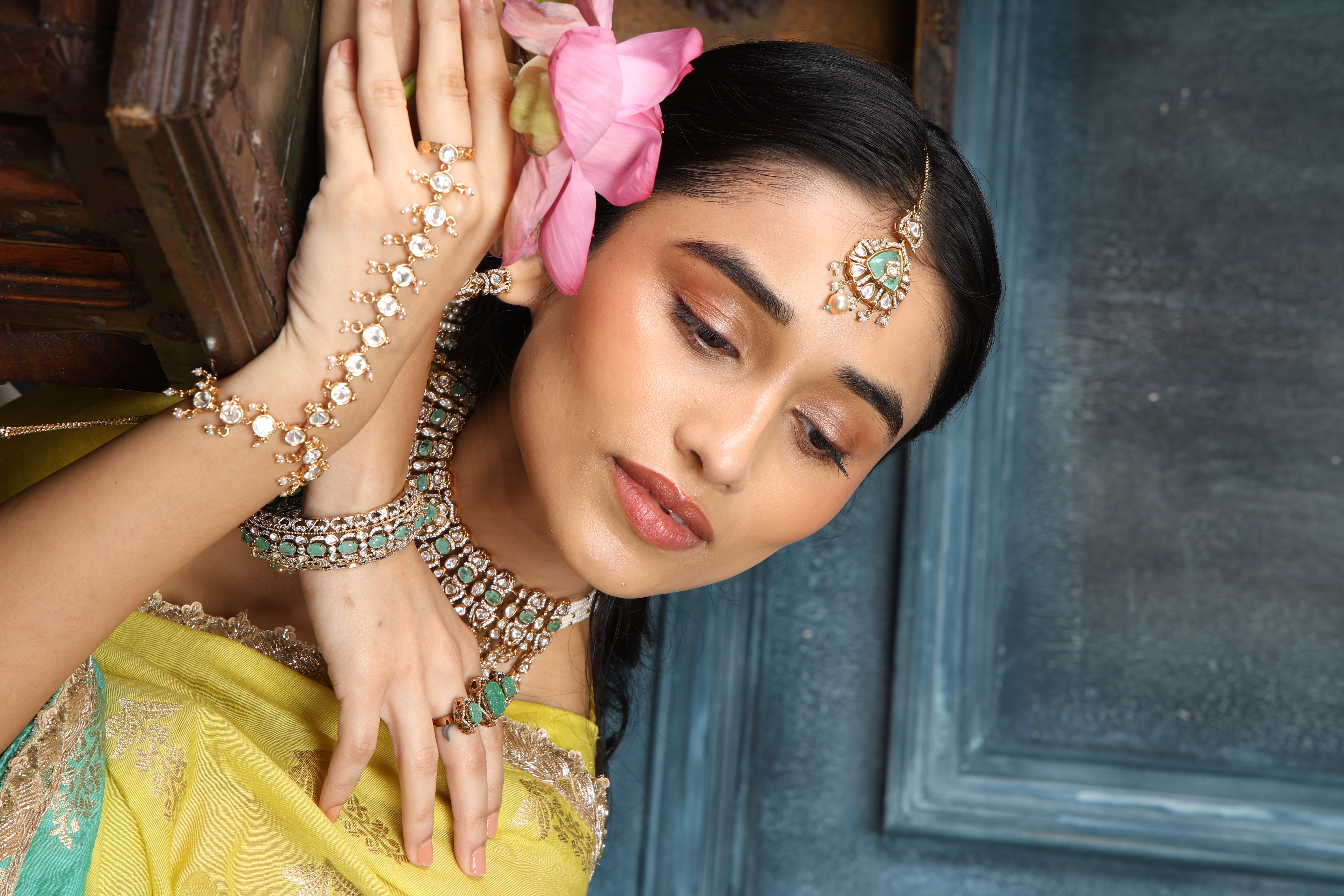 Kundan Kada 06779 - 3