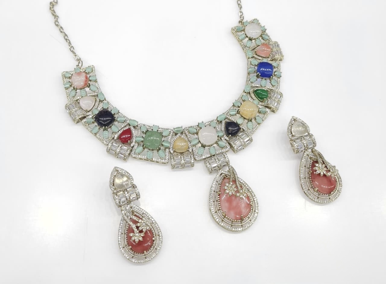 Sabyasachi Necklace 10040 - 3