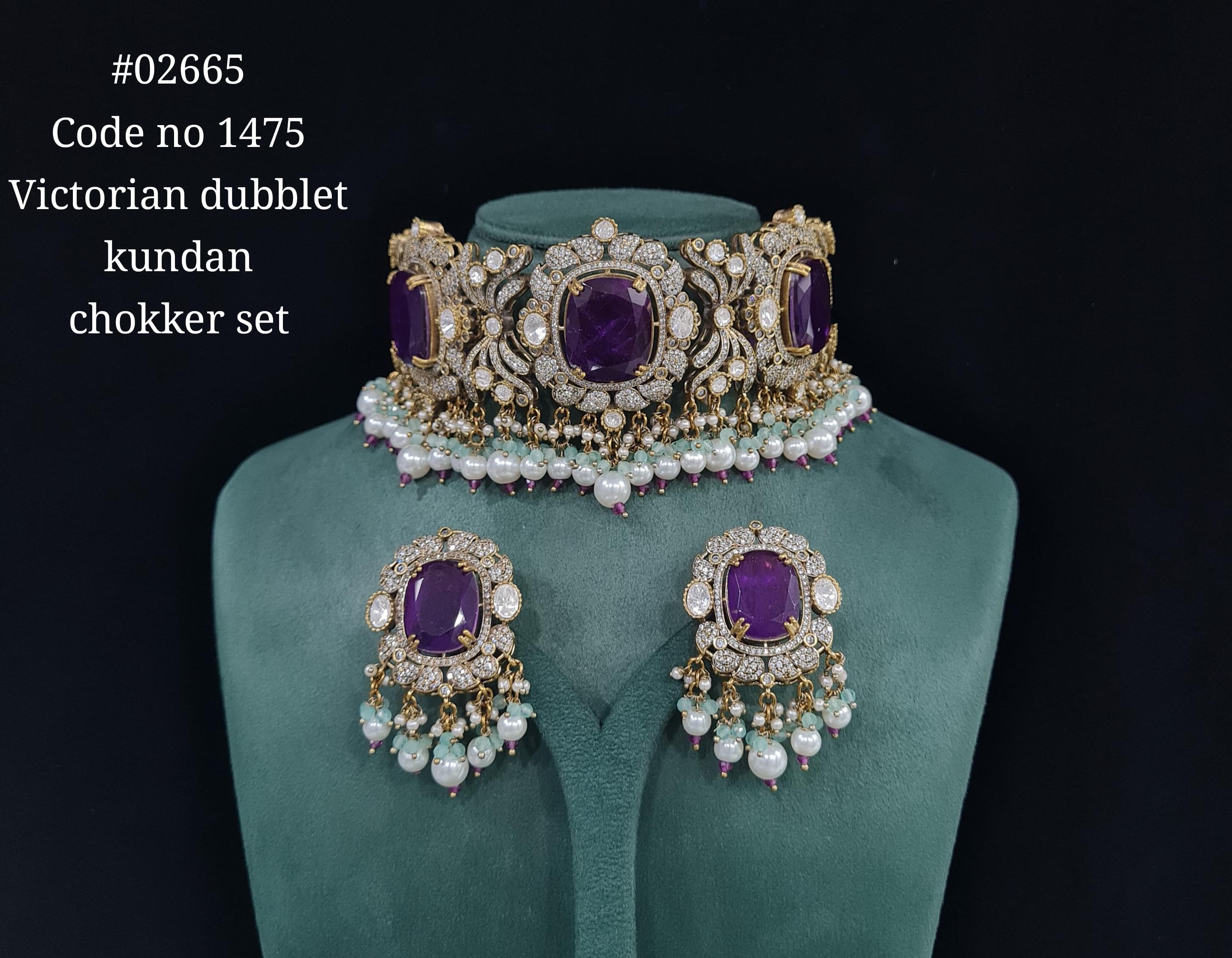 Victorian Kundan Choker 02665 - 9