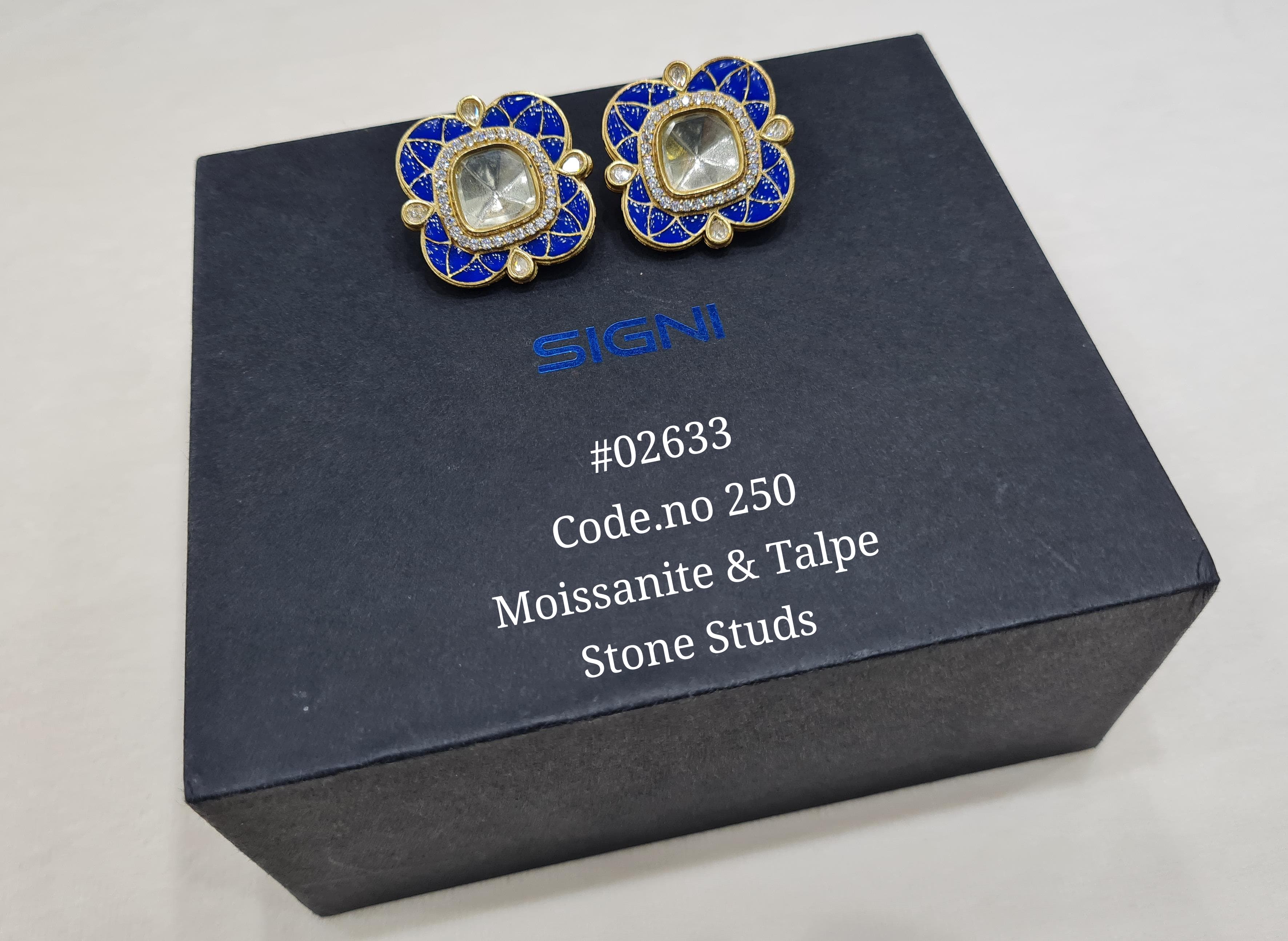 Kundan Tops 02633