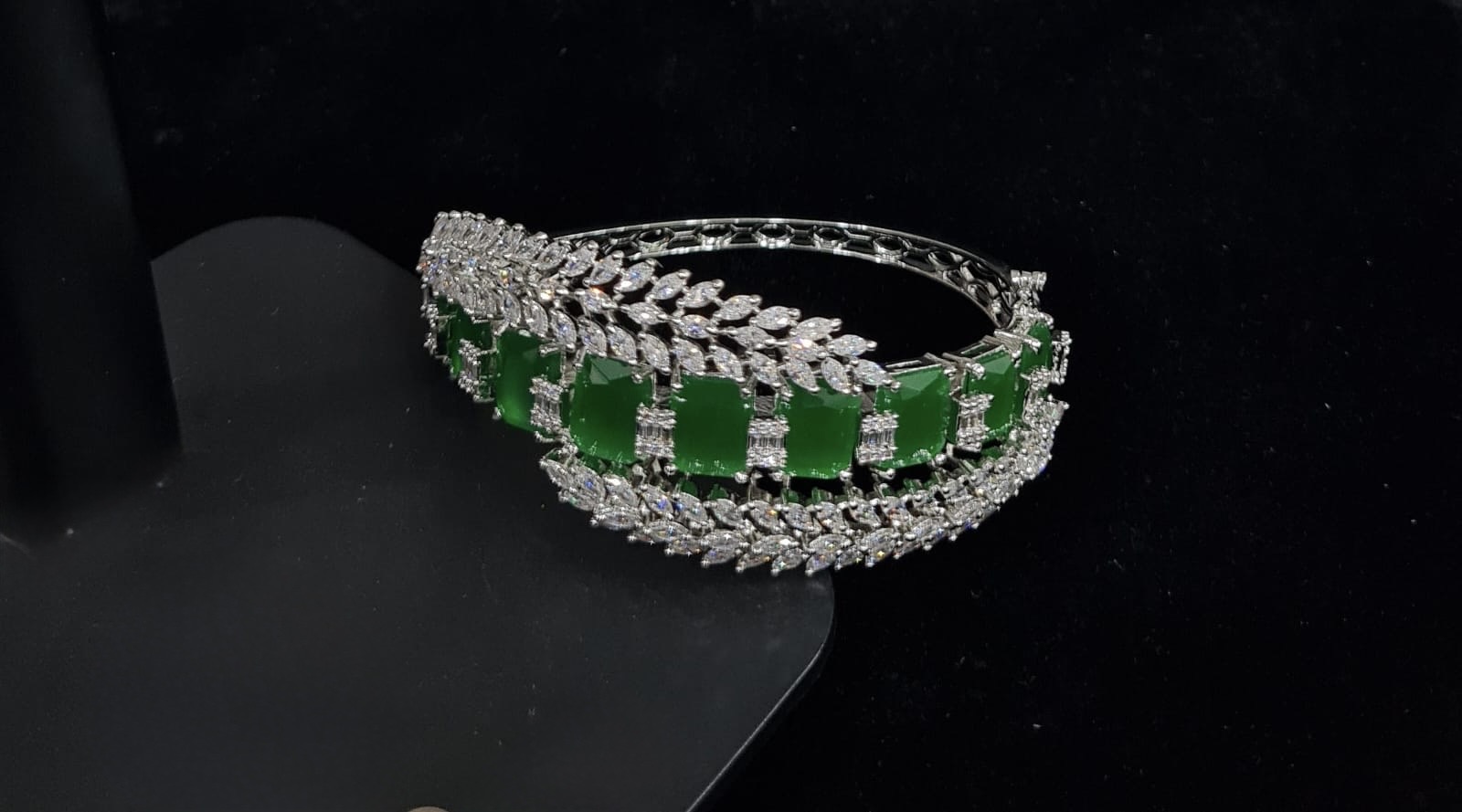 Cz Bracelet 08240 - 4